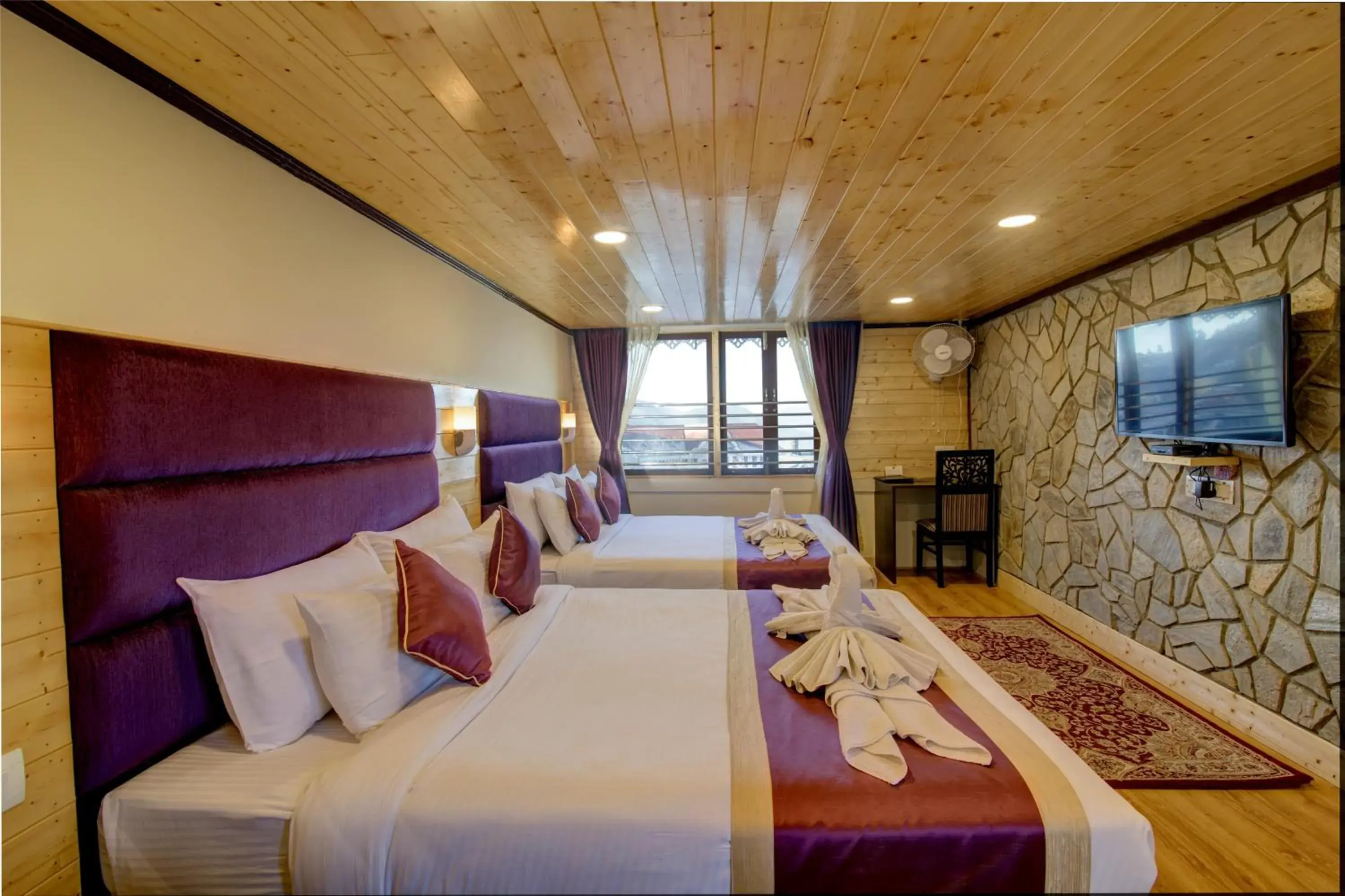 Family, Bed in Sumitel Hotel 500 meters from Mall Road Family, Bed in Sumitel Hotel 500 meters from Mall Road