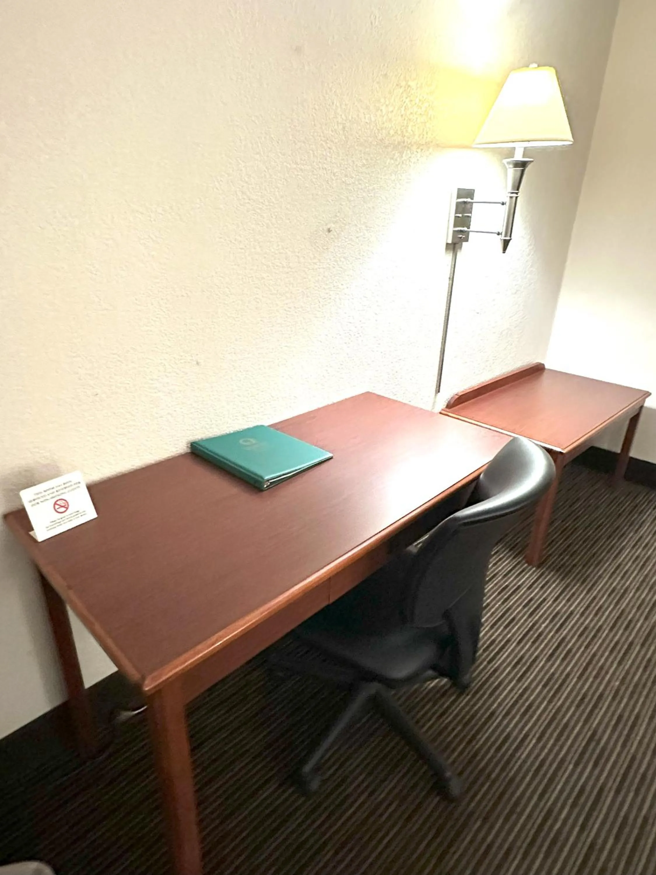 Bedroom in Quality Inn & Suites Salina West