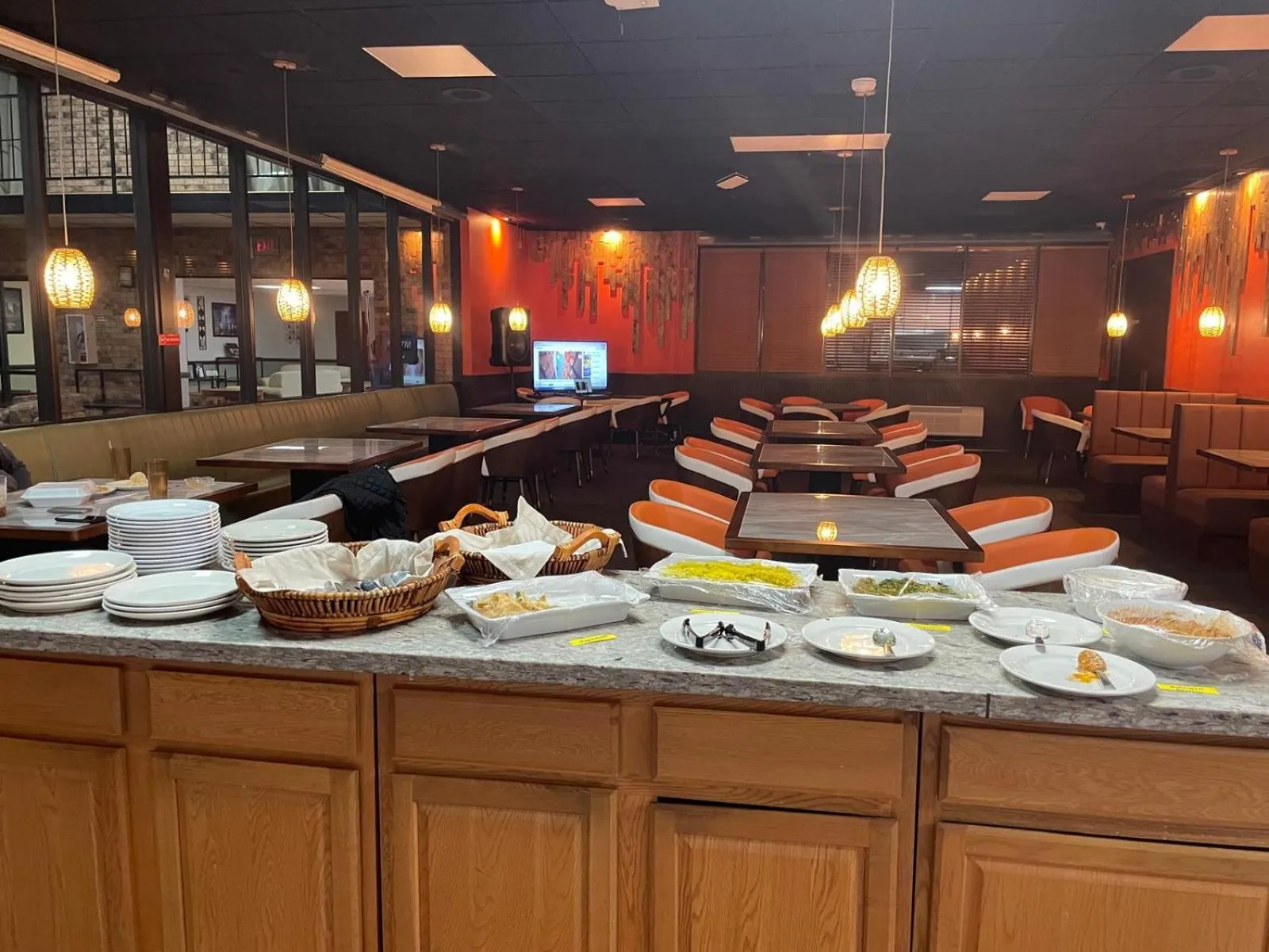Restaurant/places to eat in Wyndham Garden Salina Conference Center
