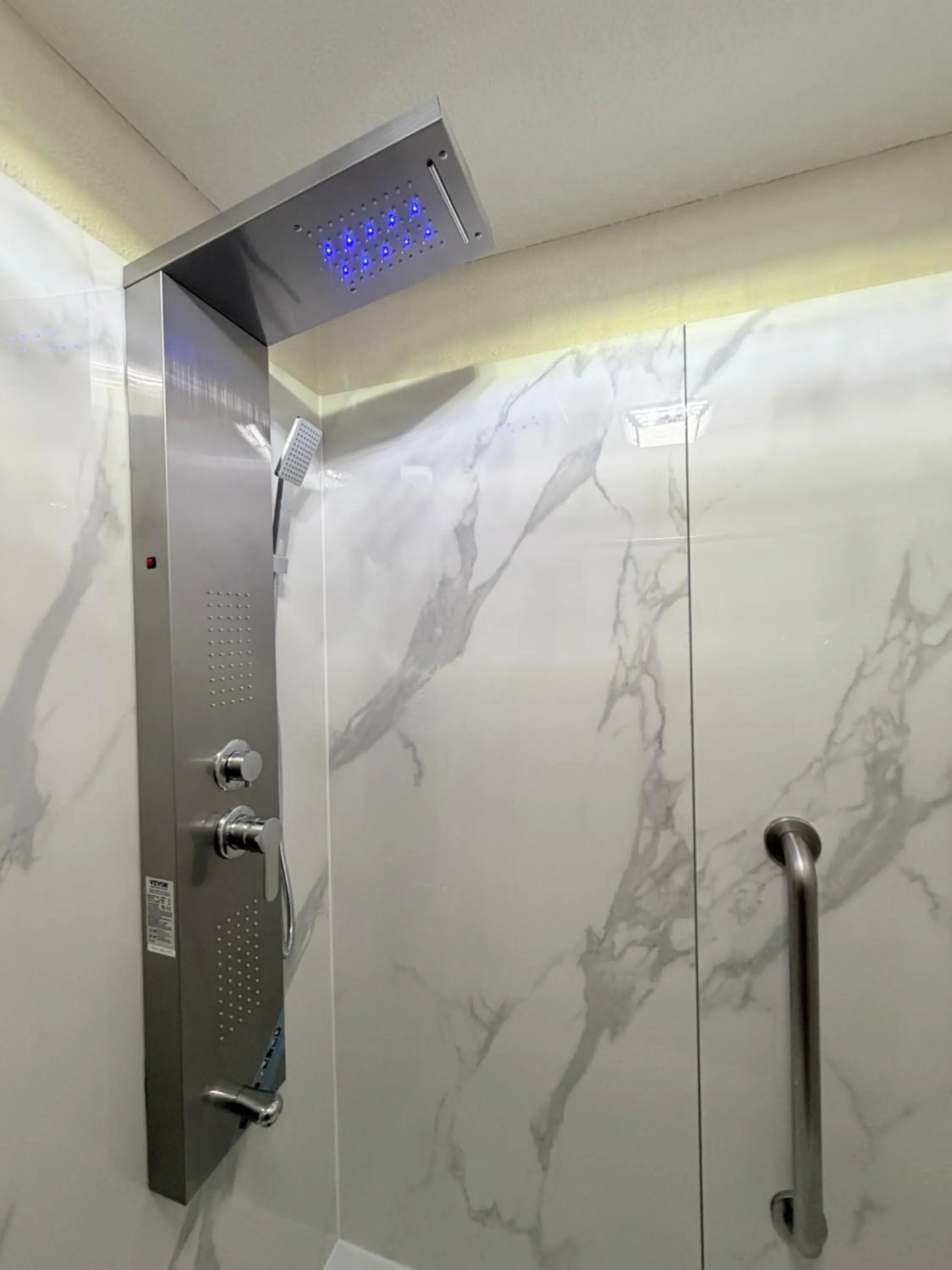 Shower in Wyndham Garden Salina Conference Center