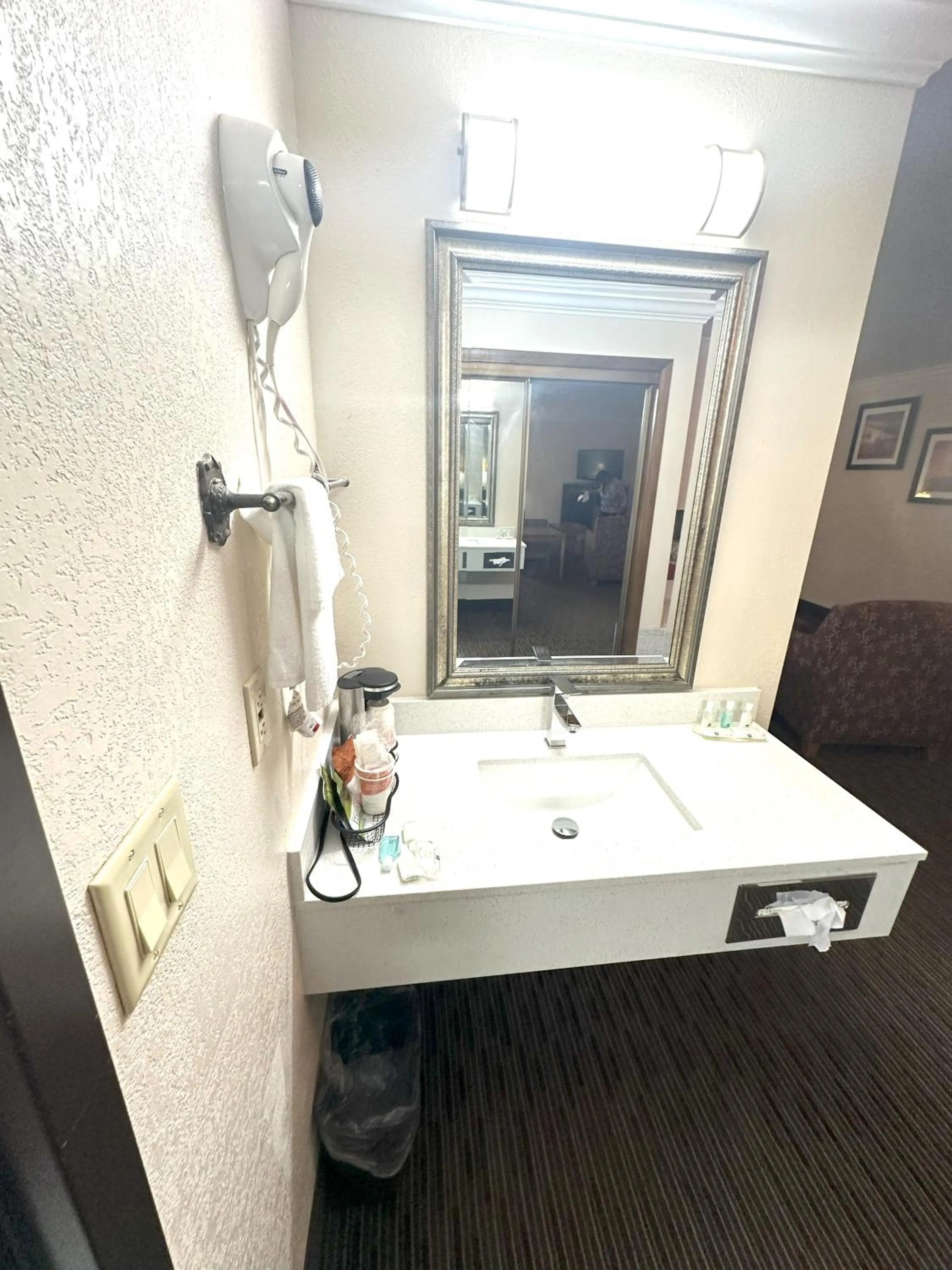 Bathroom in Quality Inn & Suites Salina West