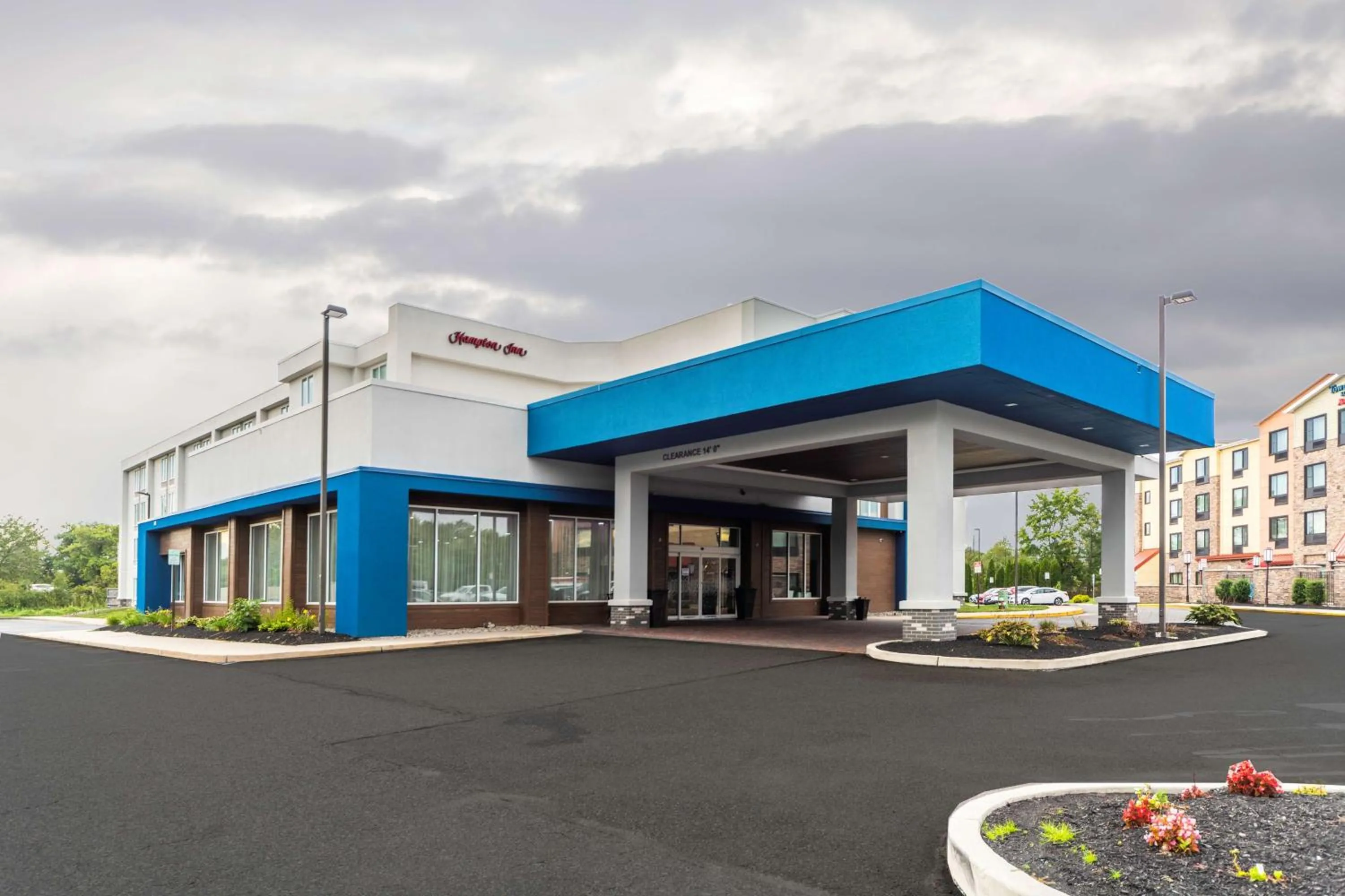 Property building in Hampton Inn Swedesboro Philadelphia