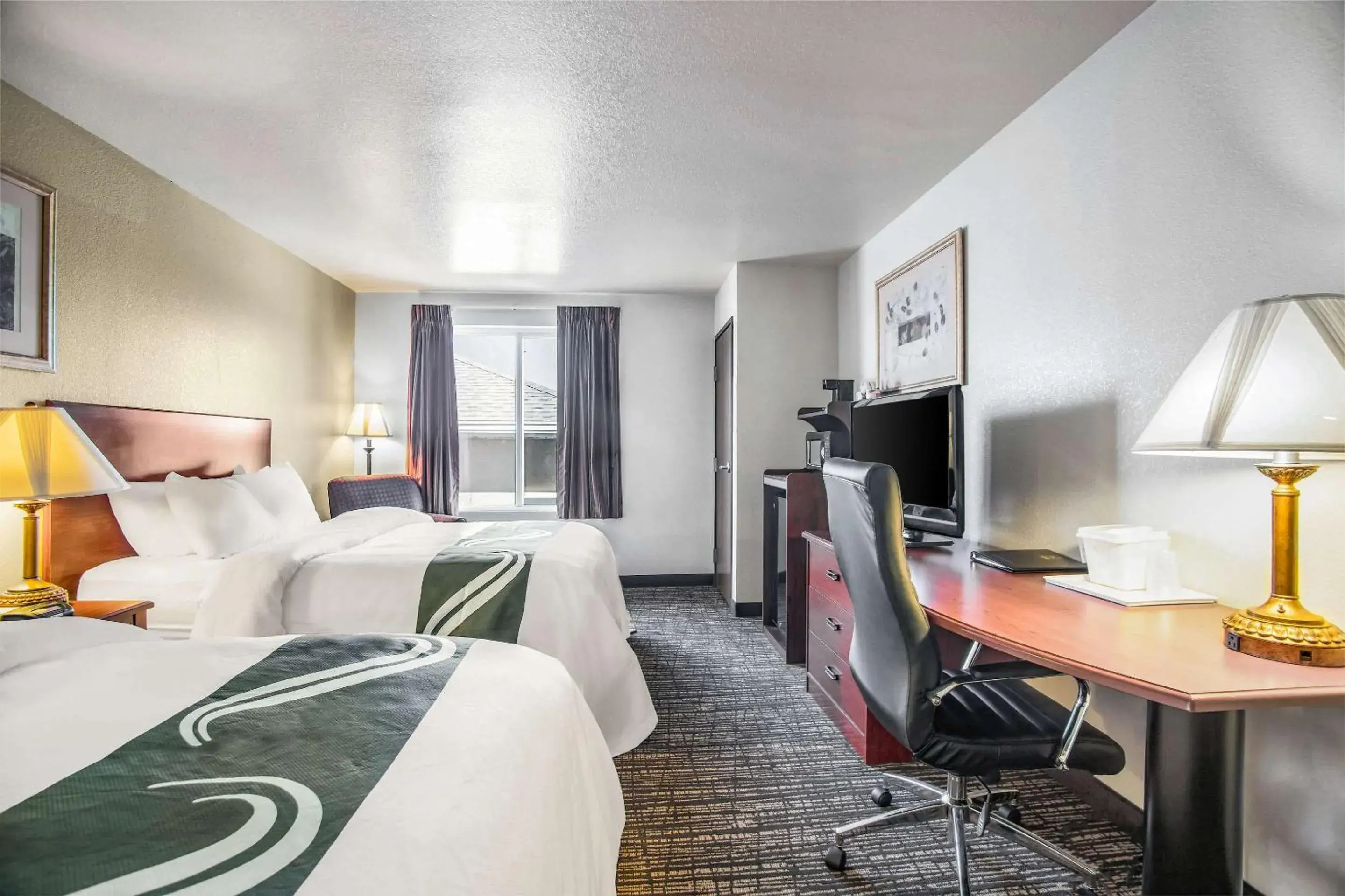 Bedroom, Bed in Quality Inn Parsons North Bedroom, Bed in Quality Inn Parsons North