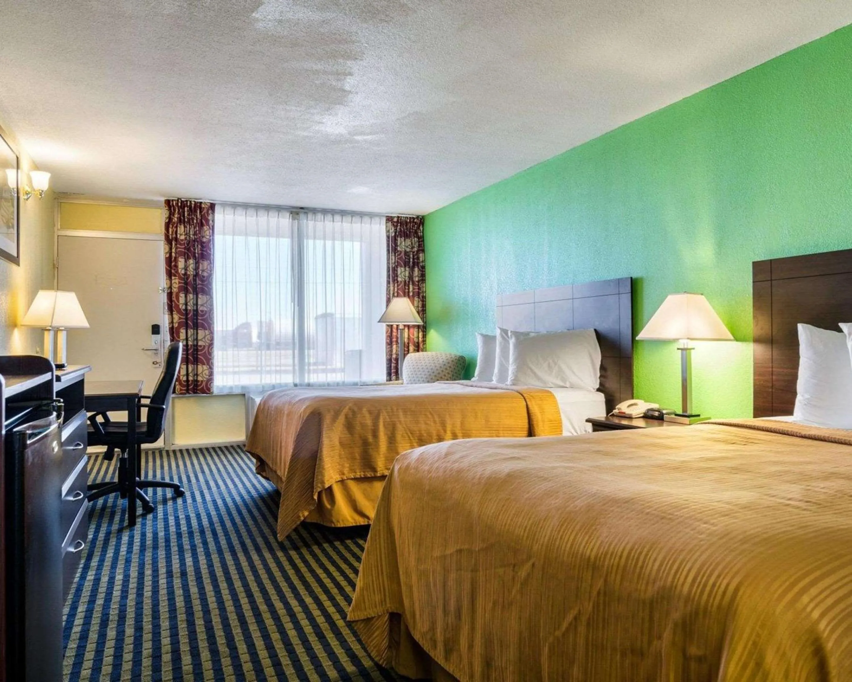 Bedroom, Bed in Quality Inn Liberal