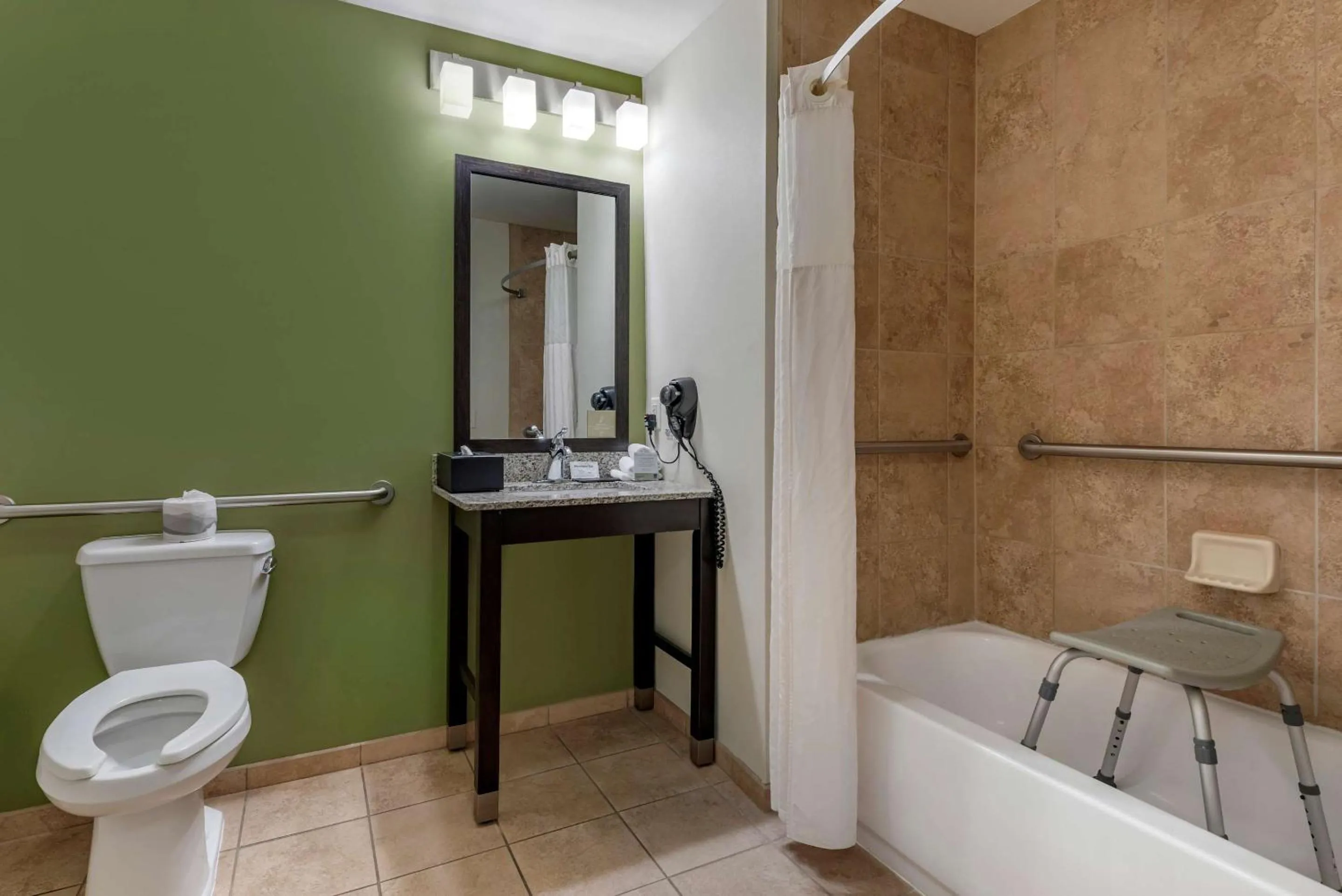 Bedroom in Sleep Inn & Suites Oakley I-70