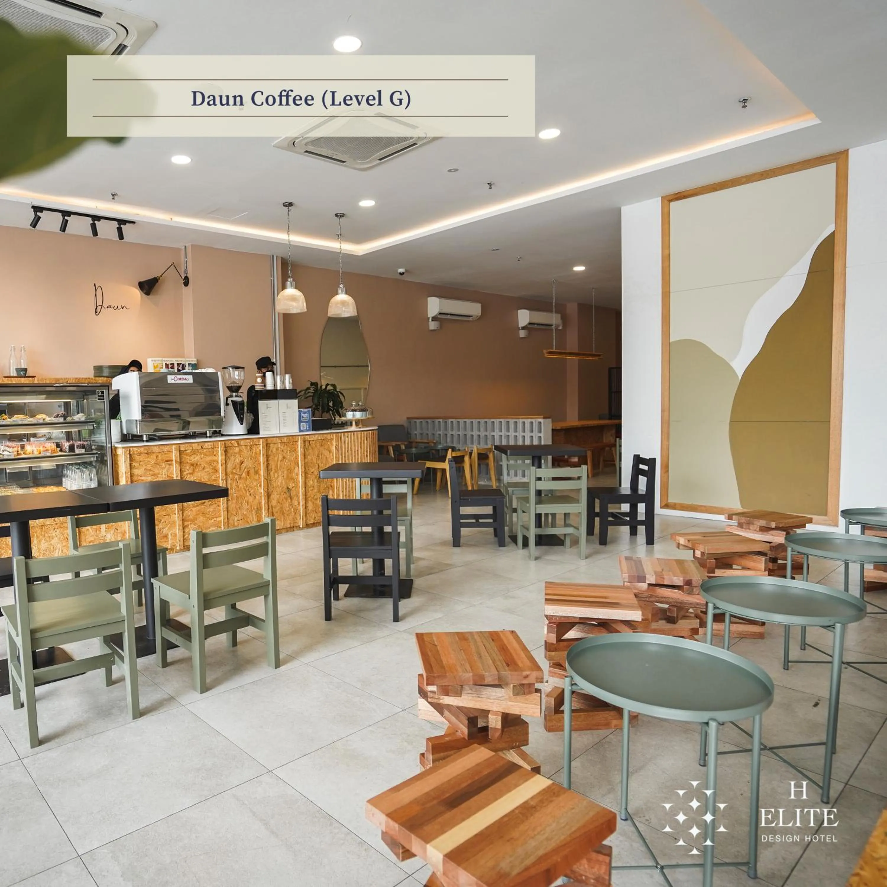 Restaurant/places to eat in H Elite Design Hotel