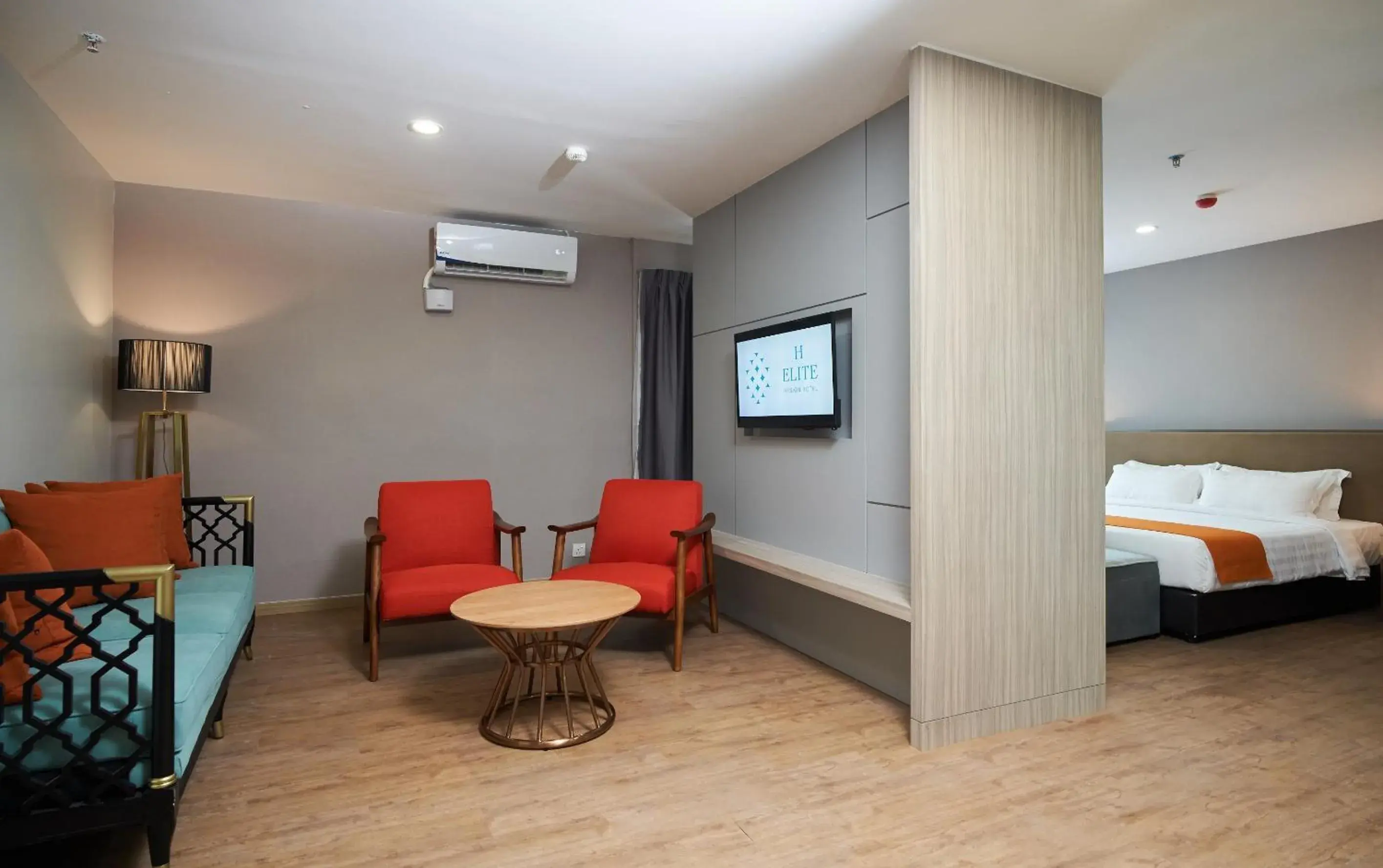 Living room, Bed in H Elite Design Hotel Living room, Bed in H Elite Design Hotel