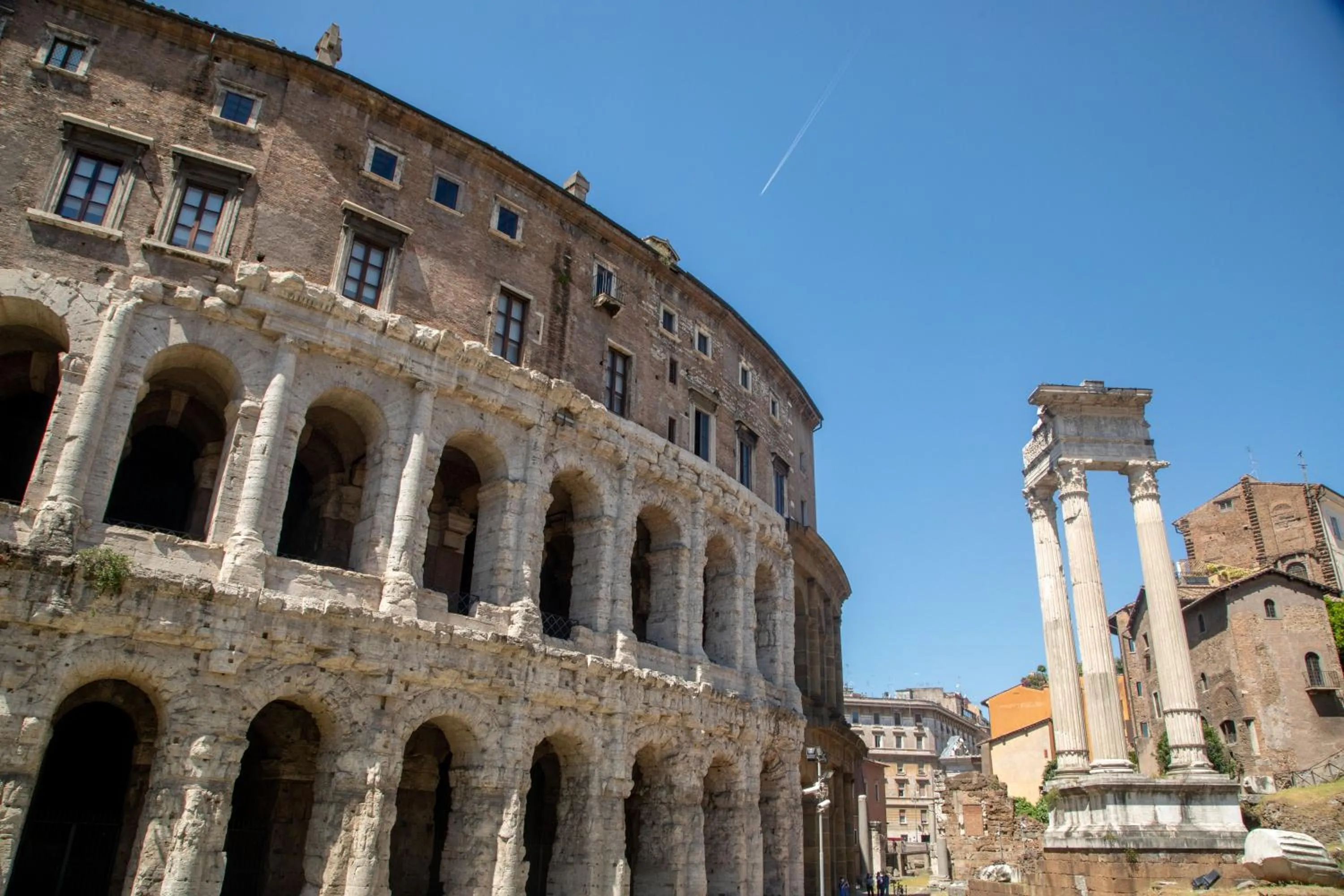 Neighbourhood in Almaìt