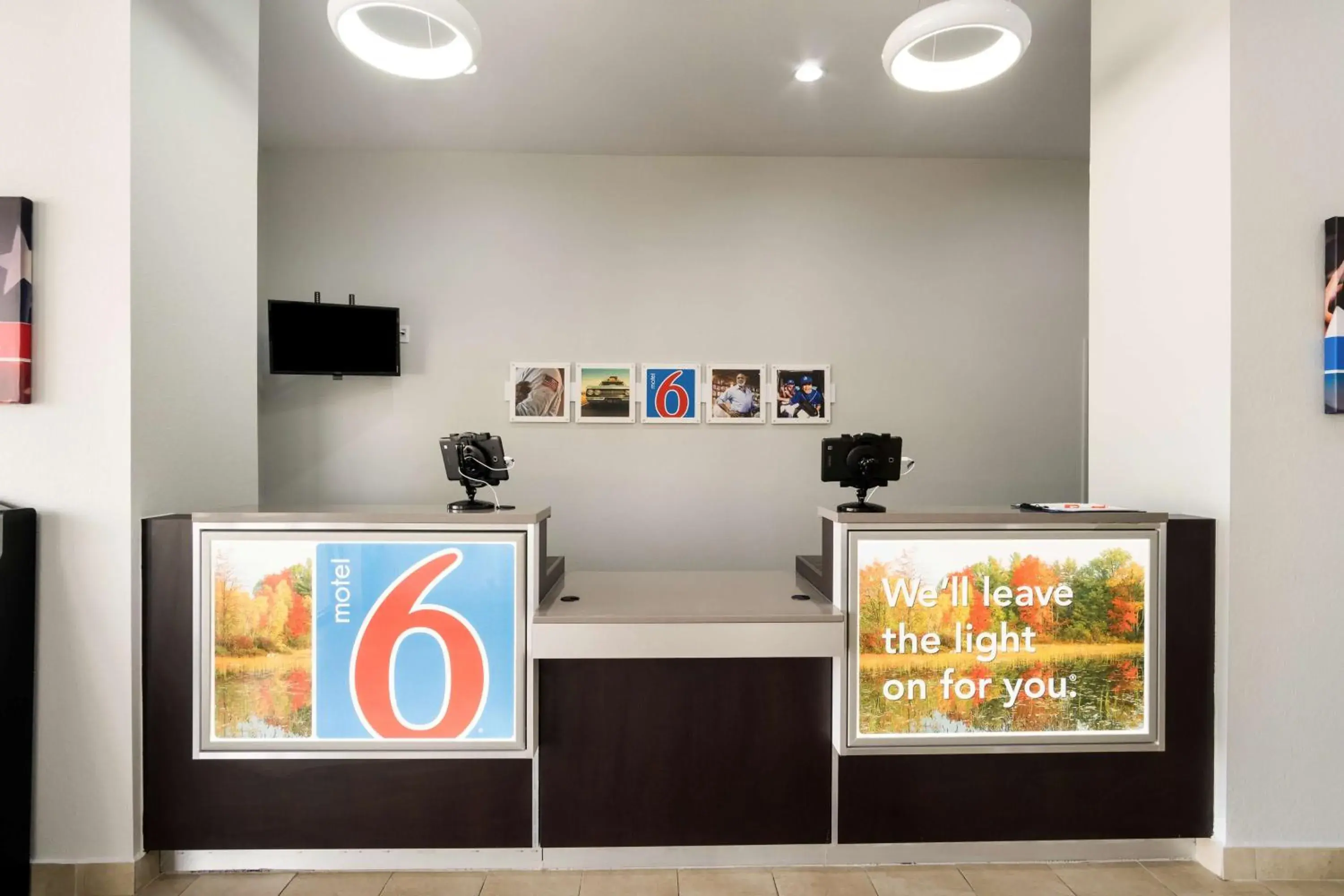 Lobby or reception in Motel 6-Lexington, KY - Airport