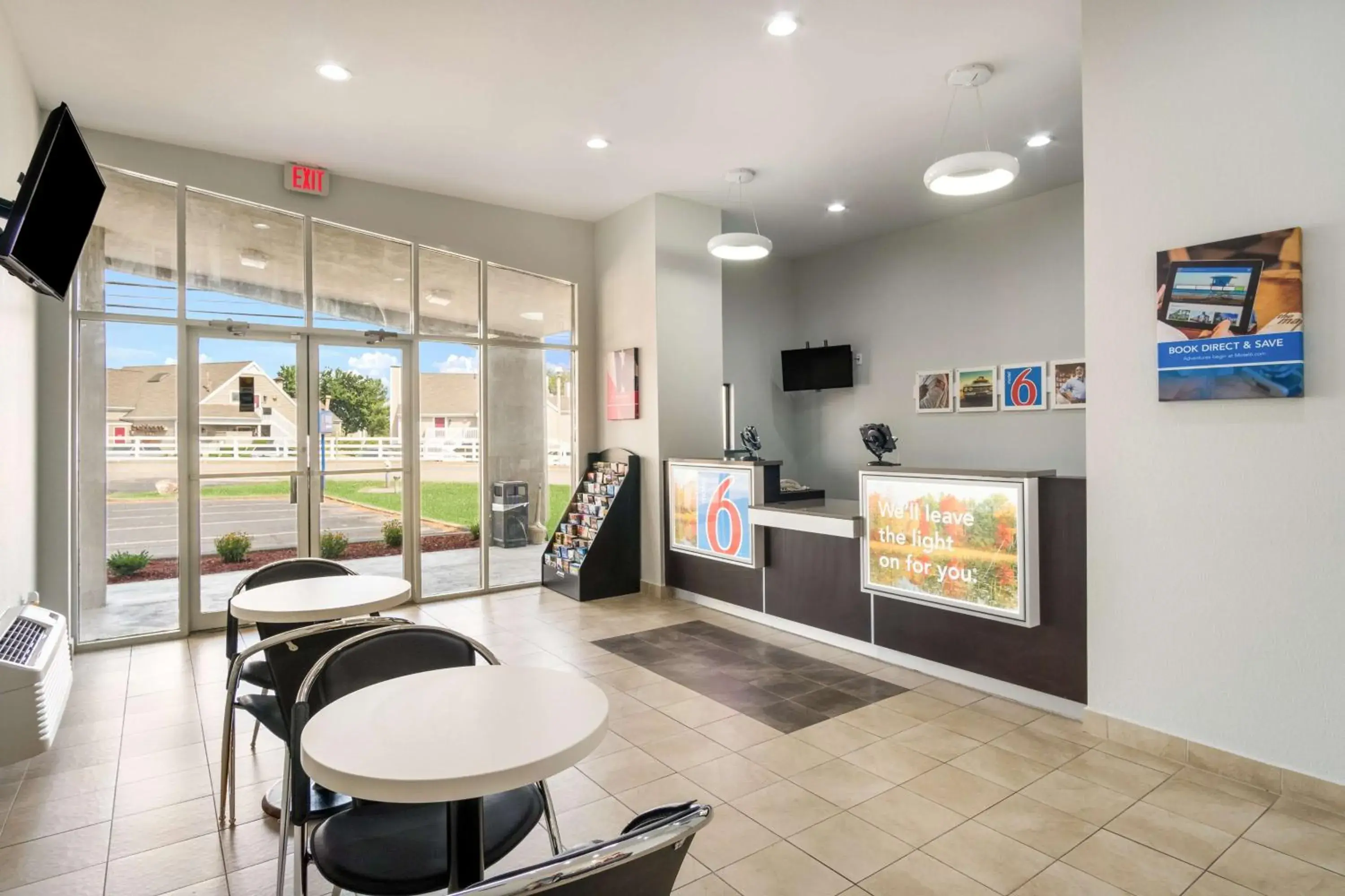 Lobby or reception in Motel 6-Lexington, KY - Airport