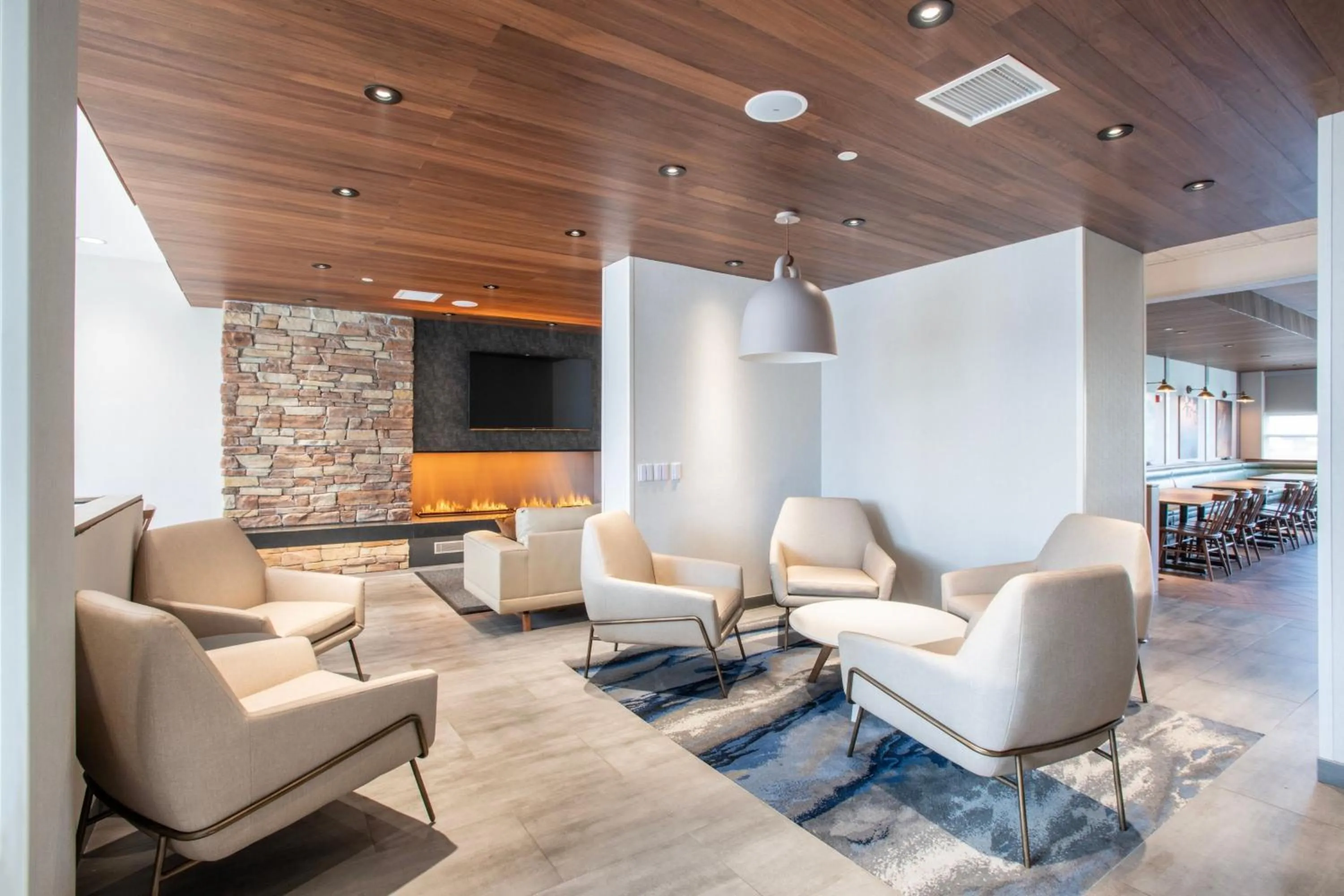 Lobby or reception in Fairfield by Marriott Inn & Suites Newport Cincinnati