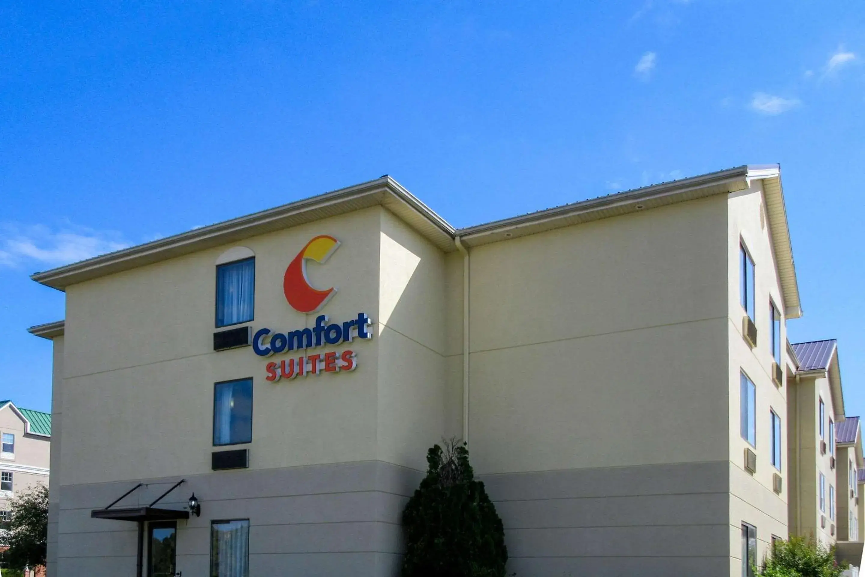 Property building in Comfort Suites Georgetown Property building in Comfort Suites Georgetown