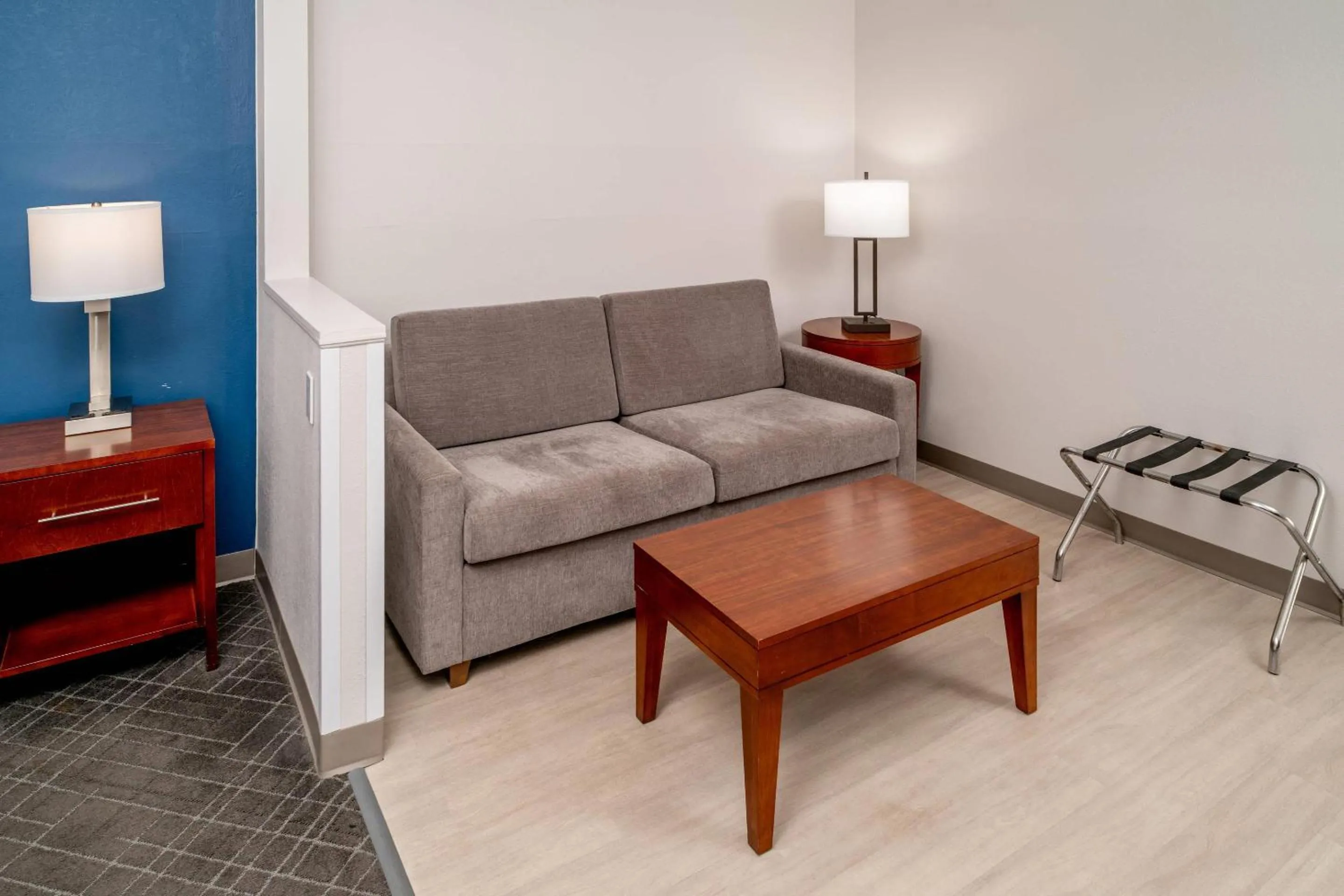 Bedroom in Comfort Suites Prestonsburg West