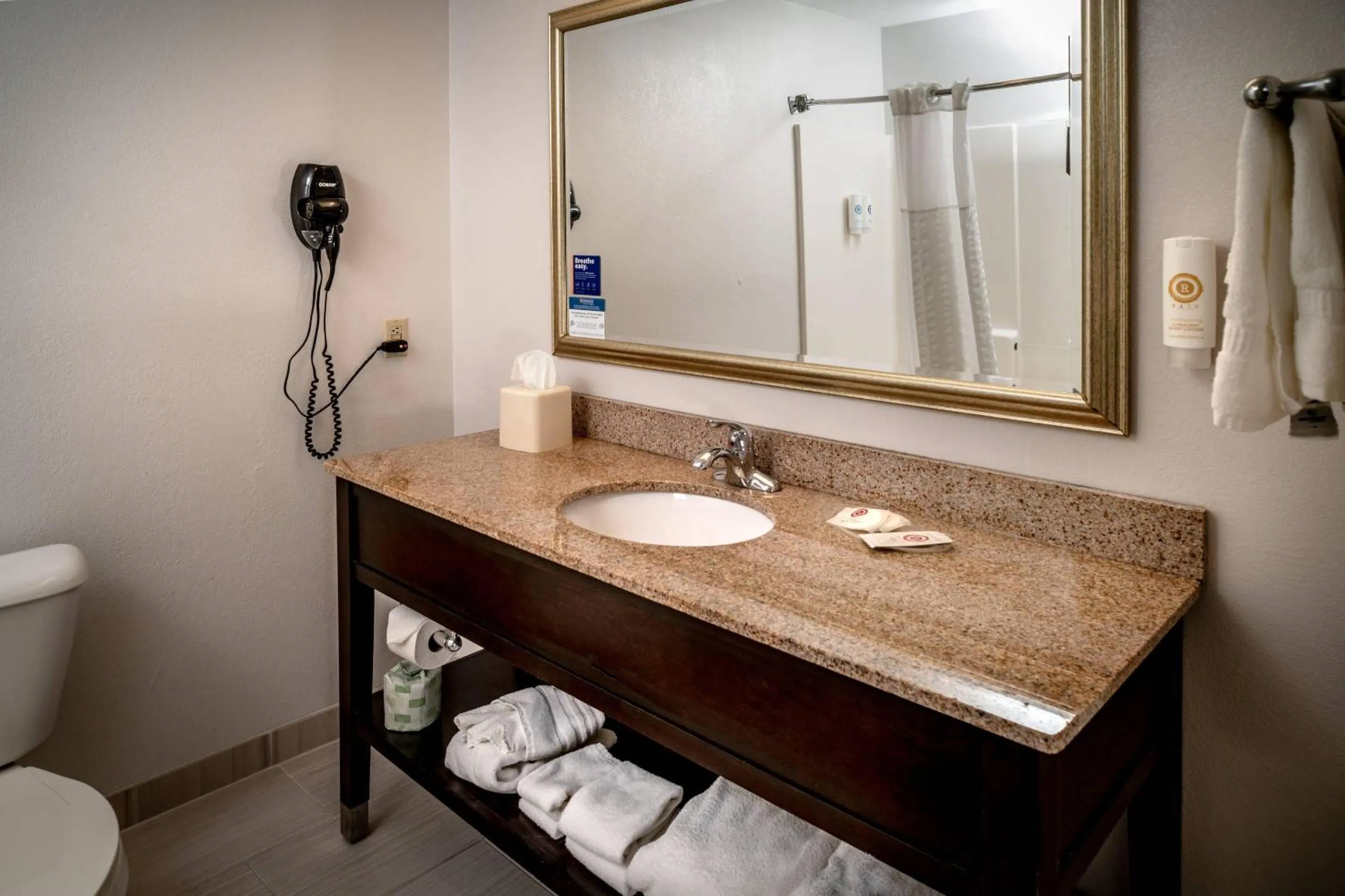 Bedroom in Comfort Suites Prestonsburg West