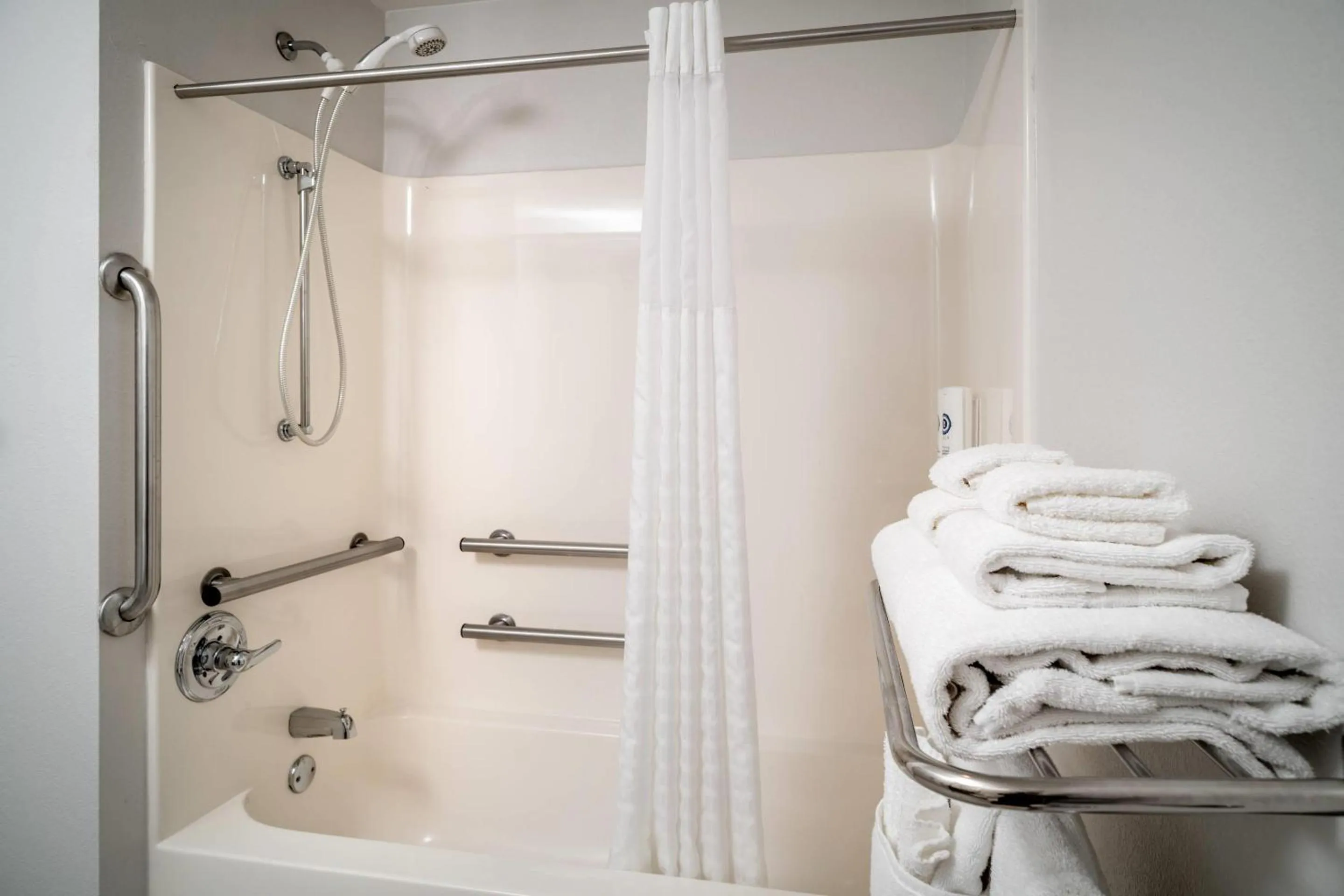 Bedroom in Comfort Suites Prestonsburg West