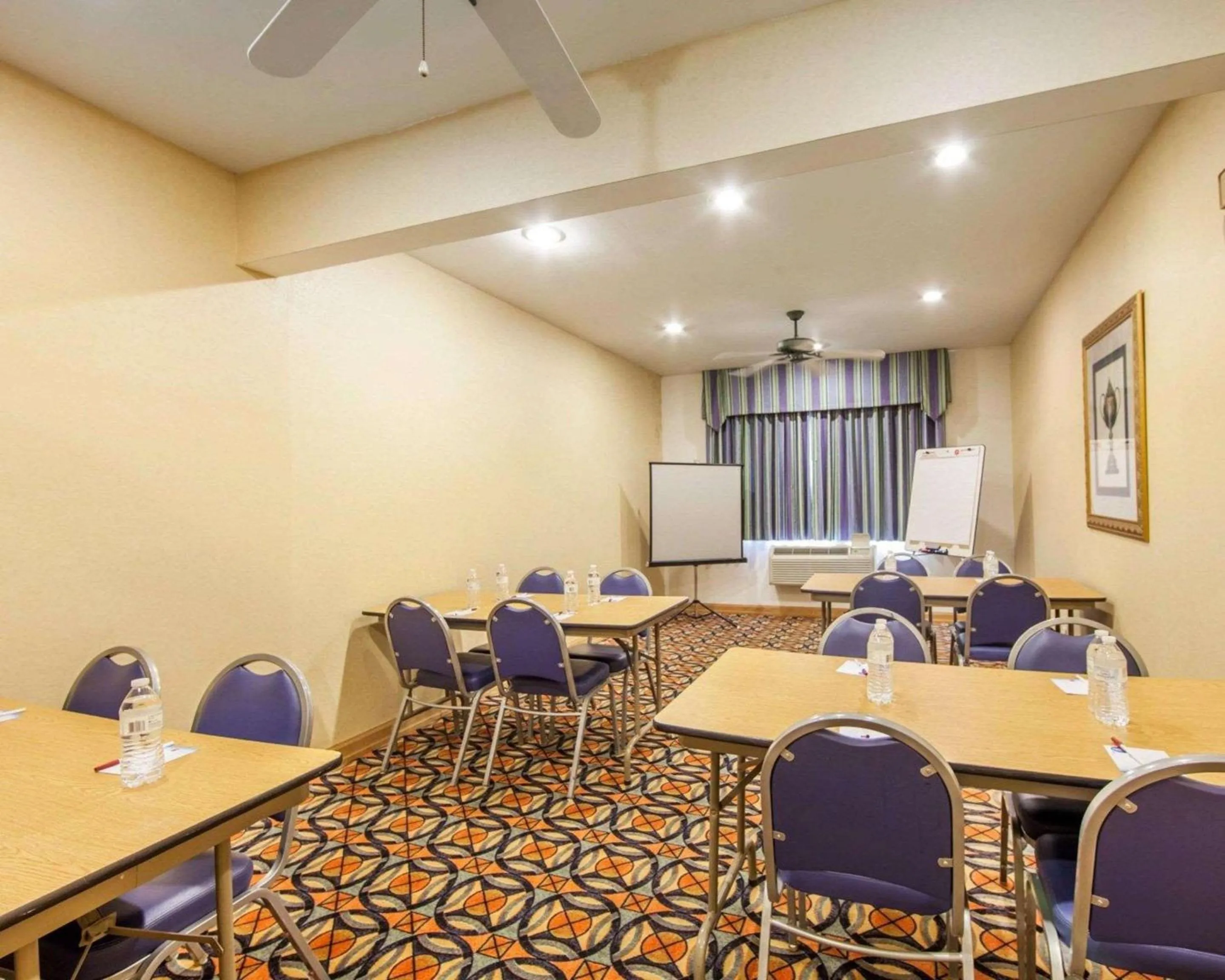 On site in Comfort Suites London South