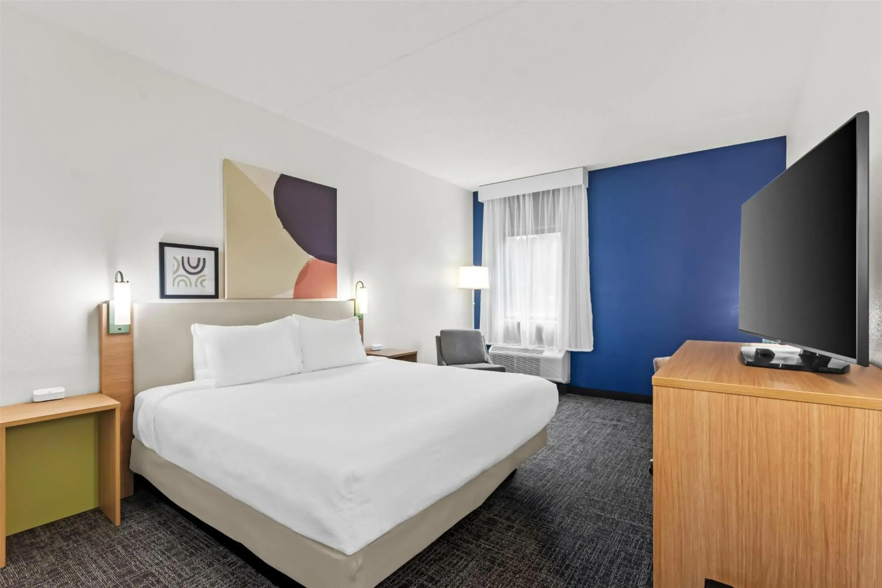 Bed in Spark by Hilton Lexington Hamburg Bed in Spark by Hilton Lexington Hamburg