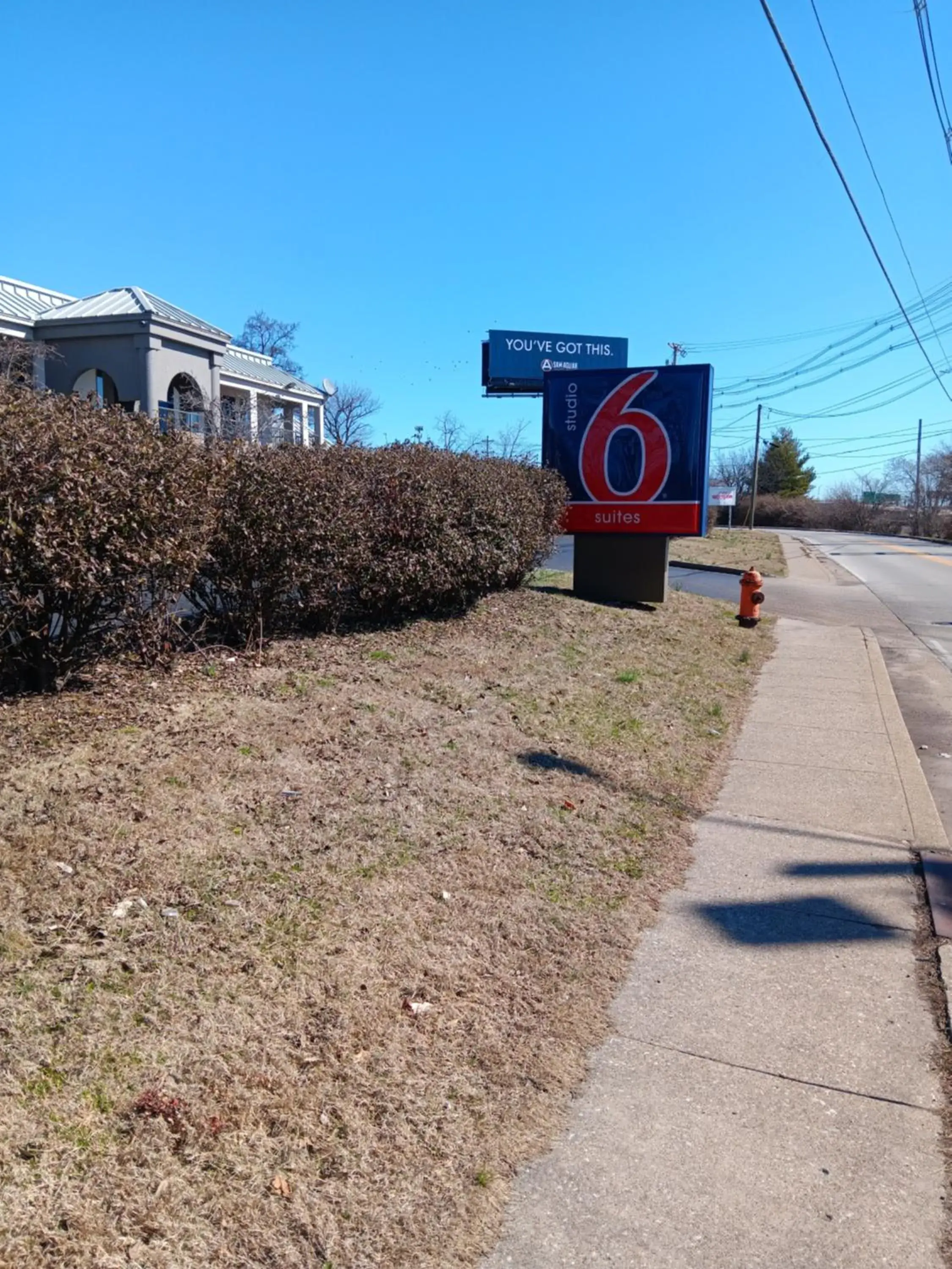 Property building in Studio 6 Suites Louisville KY Airport/Expo Center Property building in Studio 6 Suites Louisville KY Airport/Expo Center