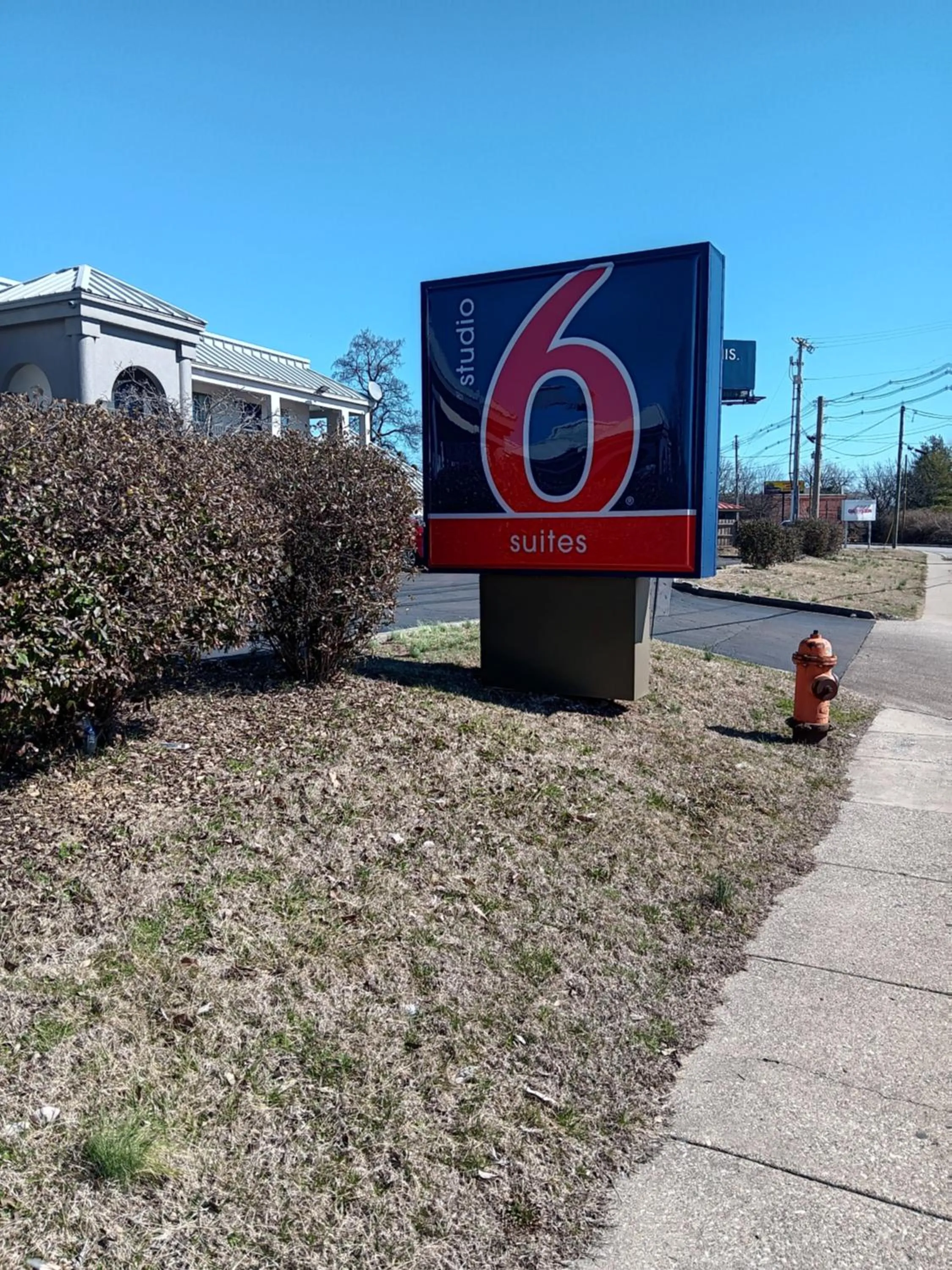 Property building in Studio 6 Suites Louisville KY Airport/Expo Center