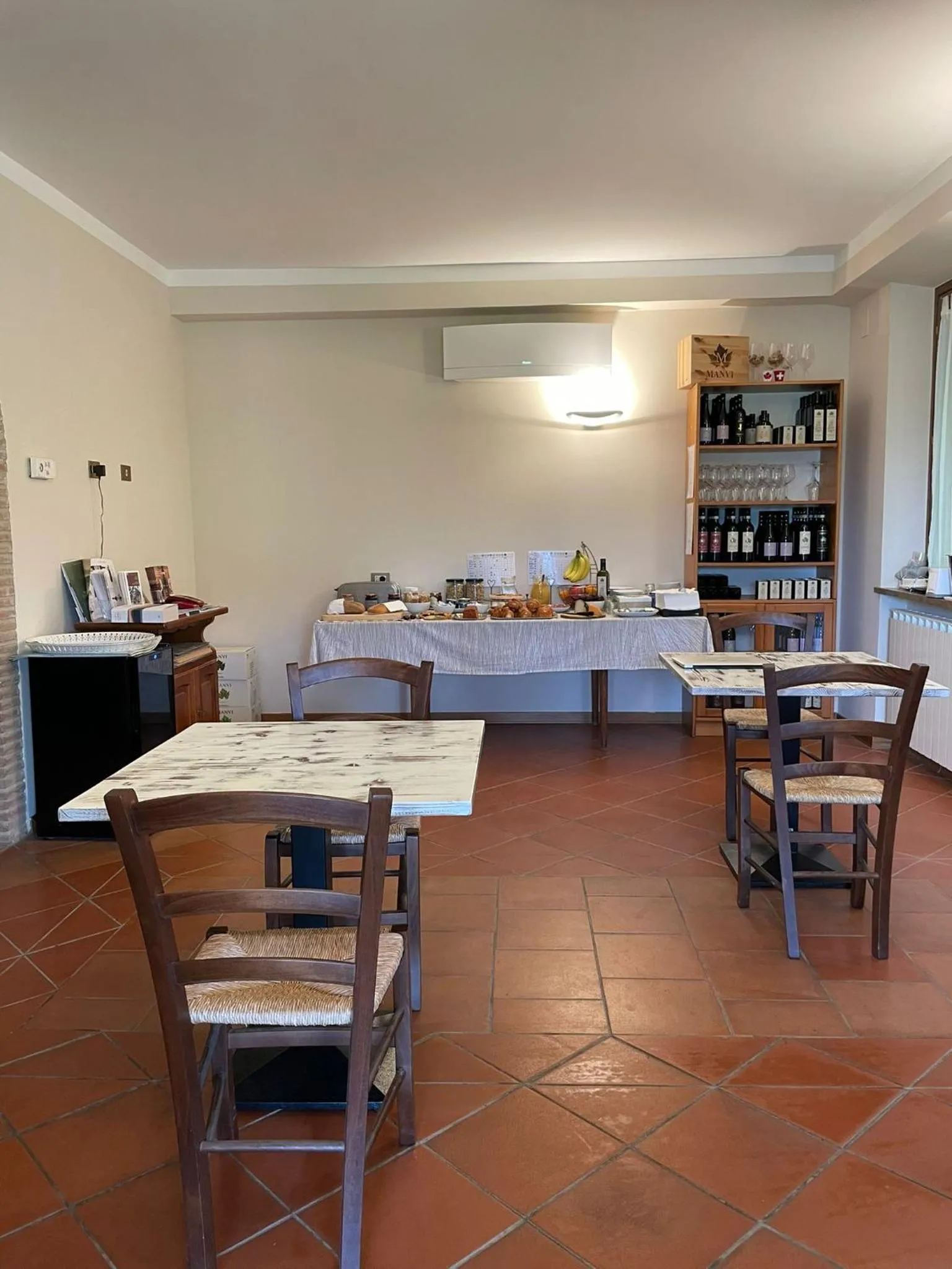 The Grapevine by MANVI