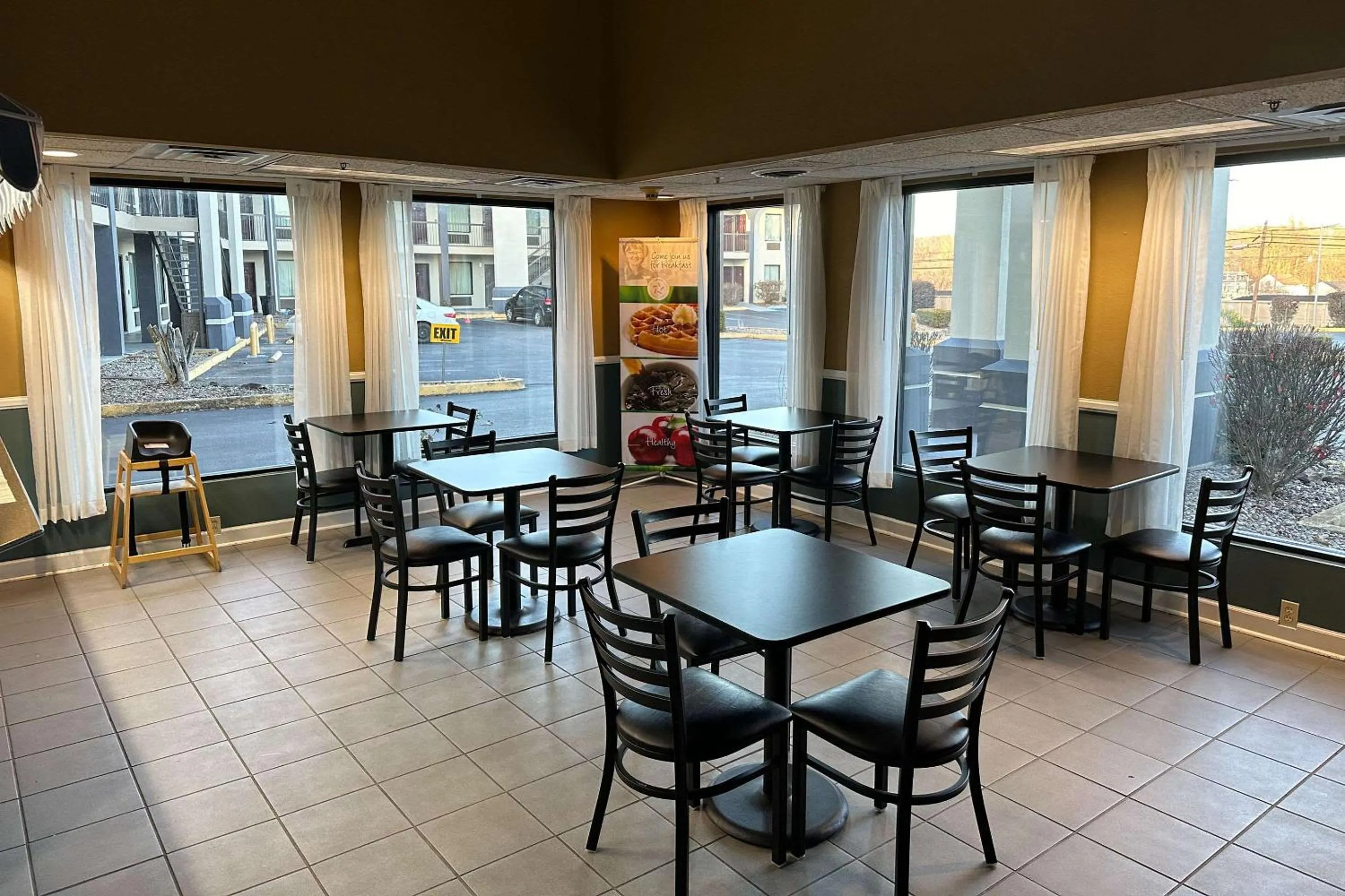 Breakfast in Quality Inn