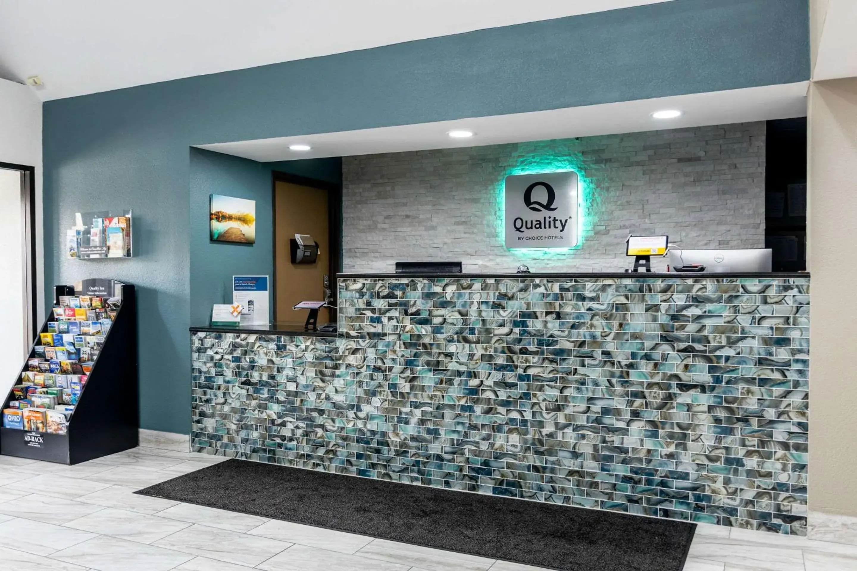 Lobby or reception in Quality Inn Lobby or reception in Quality Inn