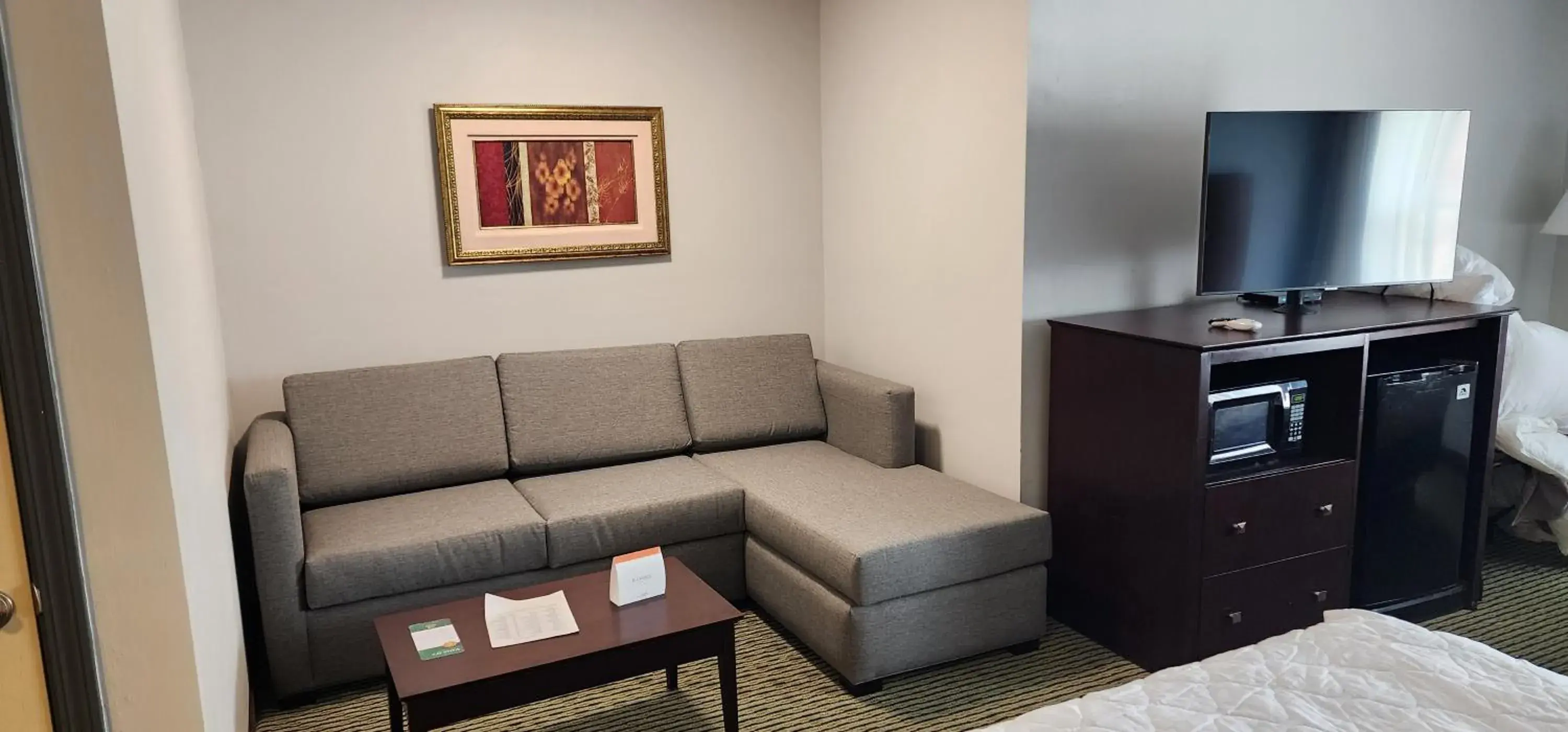 Suite with Two King Beds - Accessible/Non-Smoking in Quality Inn Dry Ridge Suite with Two King Beds - Accessible/Non-Smoking in Quality Inn Dry Ridge