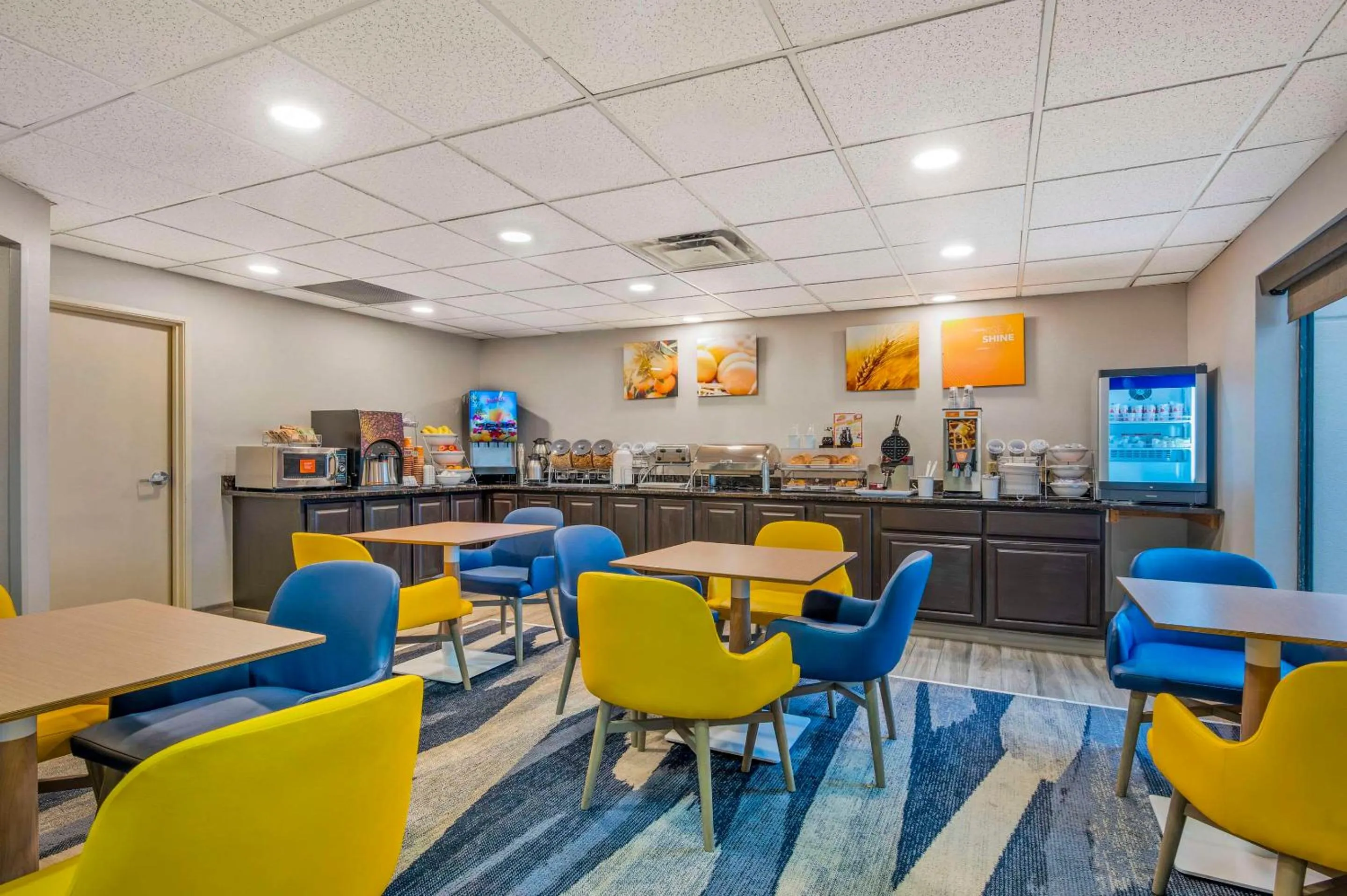 Breakfast in Comfort Inn Airport Turfway Road
