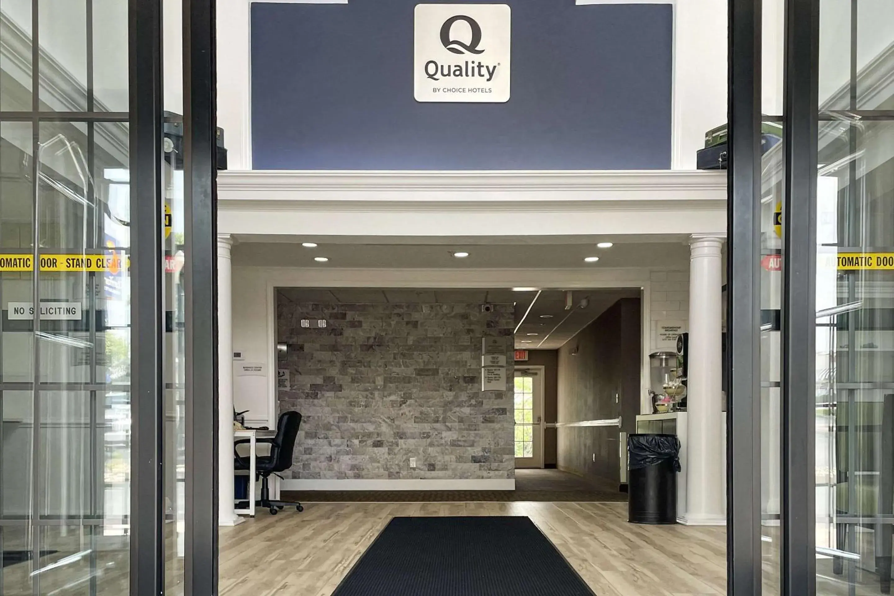 Lobby or reception in Quality Inn Richmond Lobby or reception in Quality Inn Richmond