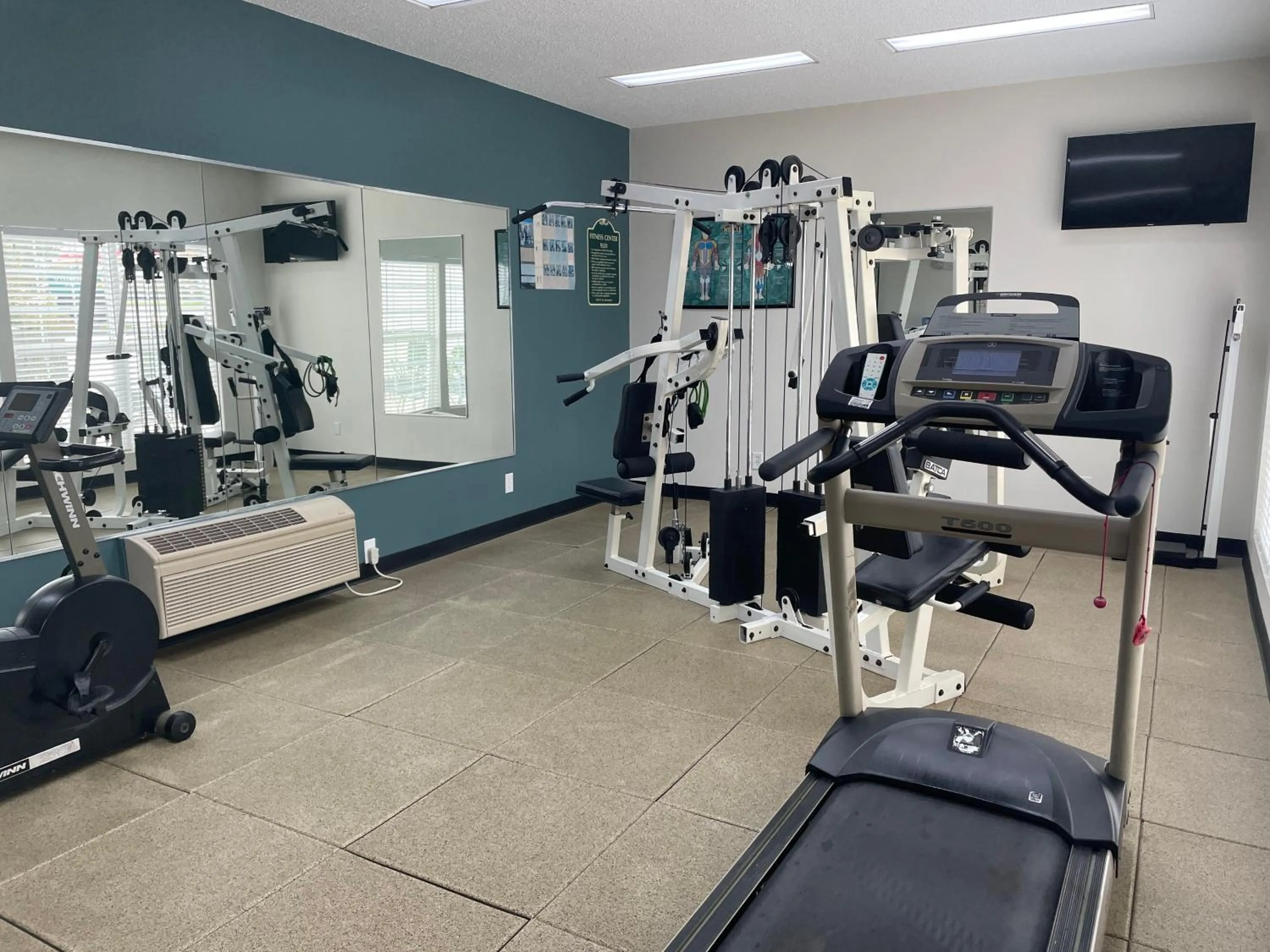 Fitness centre/facilities in Quality Inn Richmond