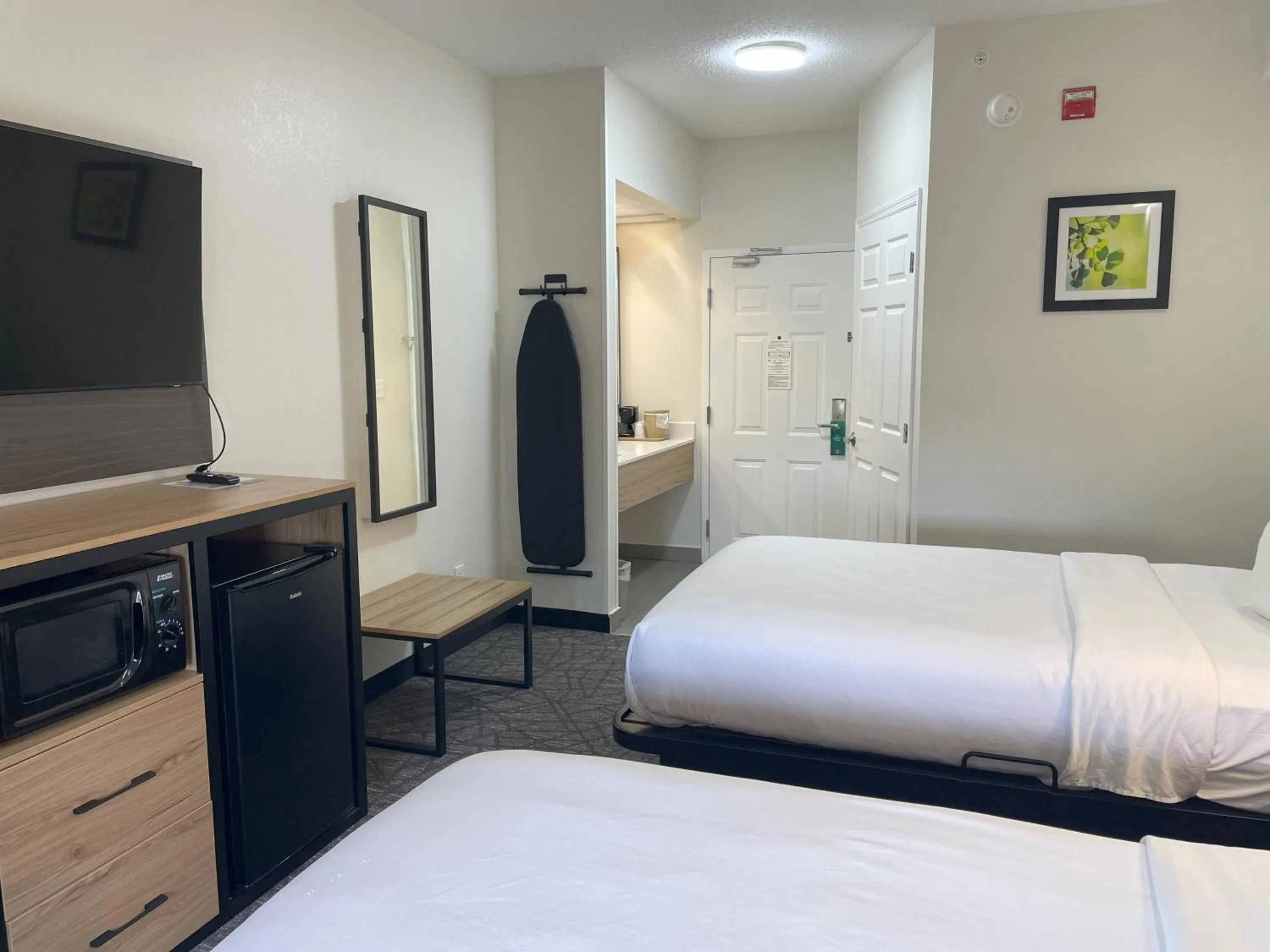 Bed in Quality Inn Richmond