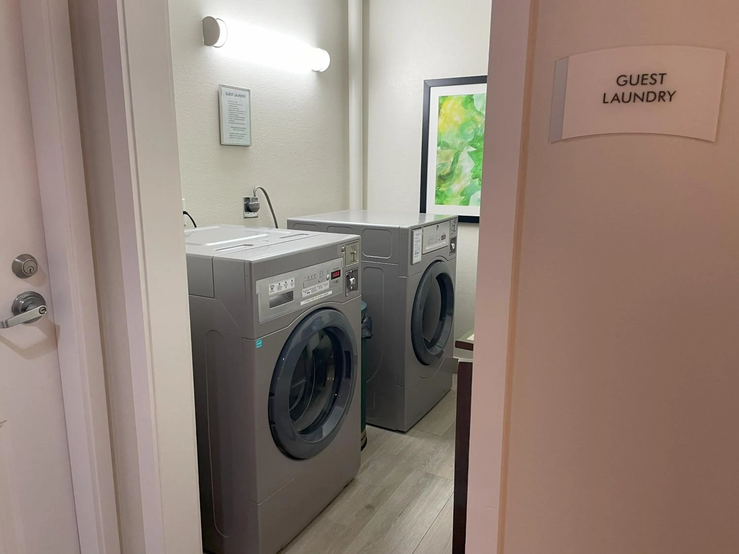 laundry in Quality Inn Richmond
