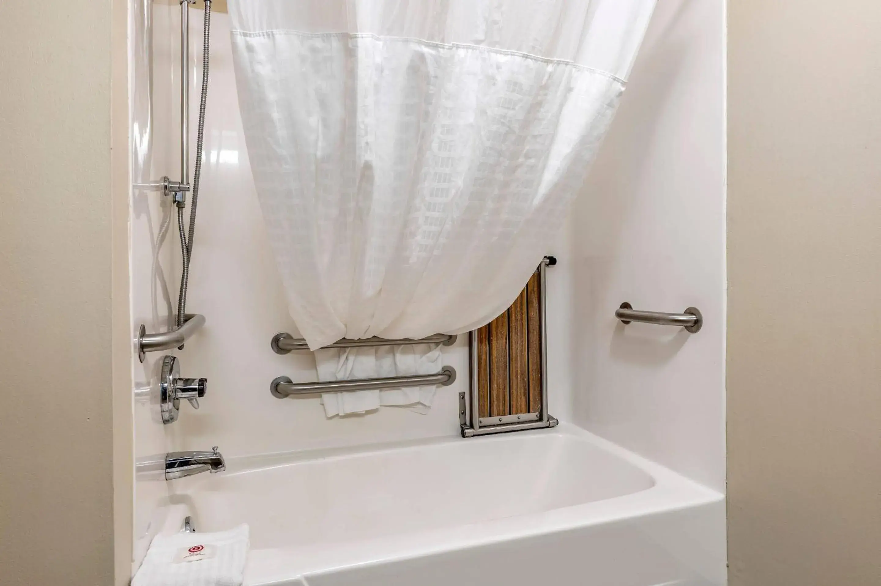 Bedroom in Comfort Inn Lexington I-75 Bedroom in Comfort Inn Lexington I-75