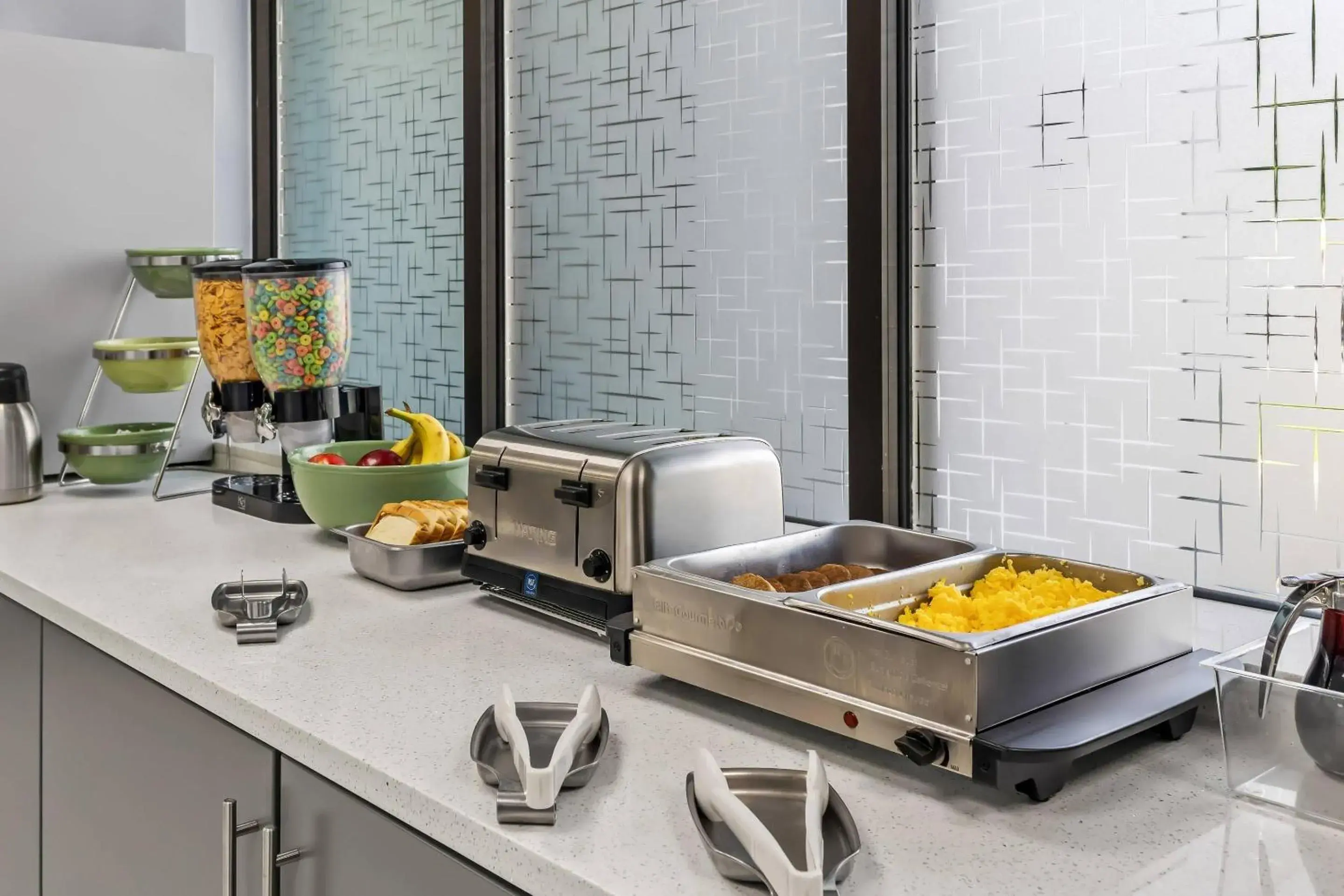 Breakfast in Quality Inn Oak Grove Fort Campbell Breakfast in Quality Inn Oak Grove Fort Campbell