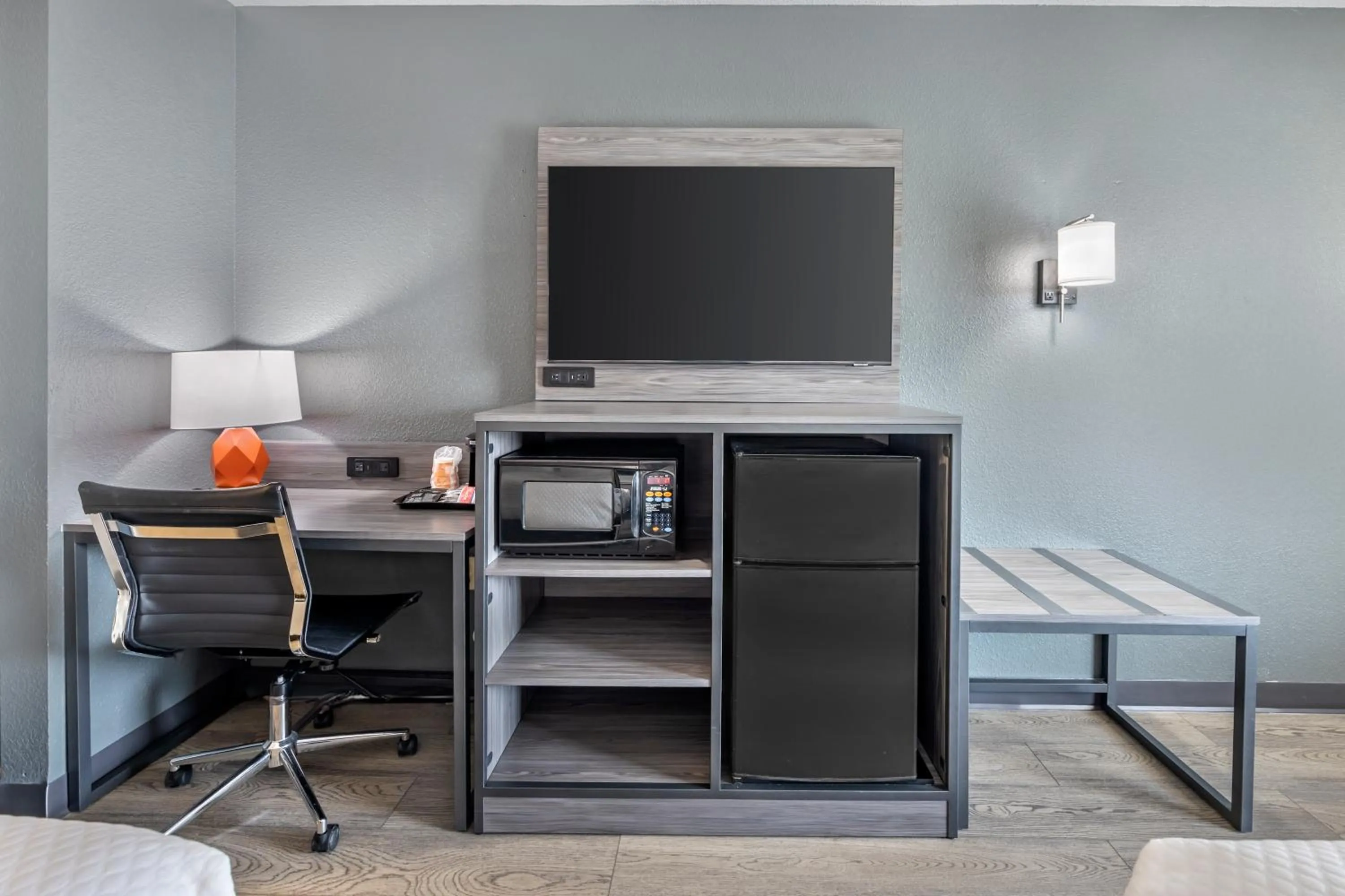 TV and multimedia in Quality Inn Glasgow