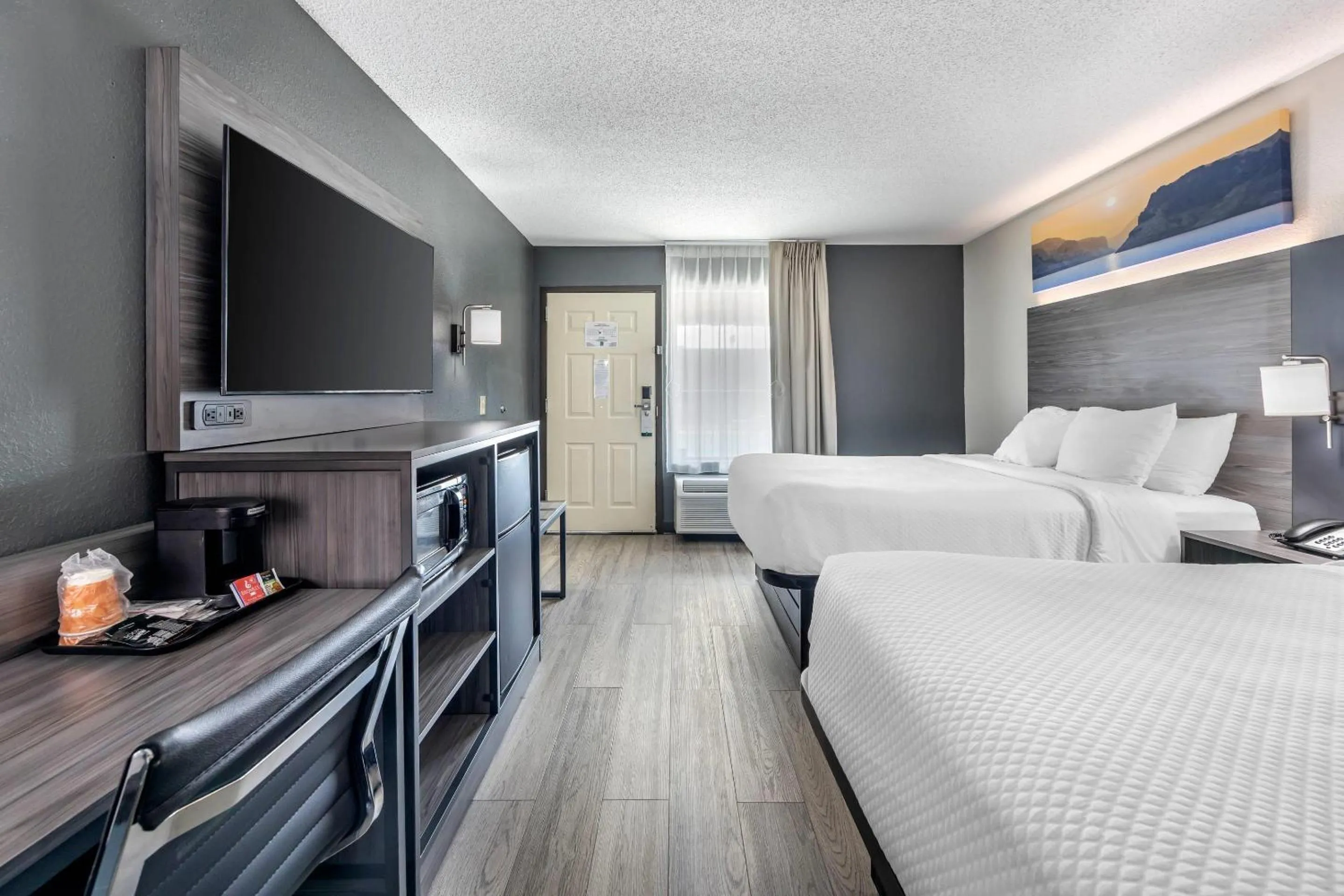 Bedroom, Bed in Quality Inn Glasgow