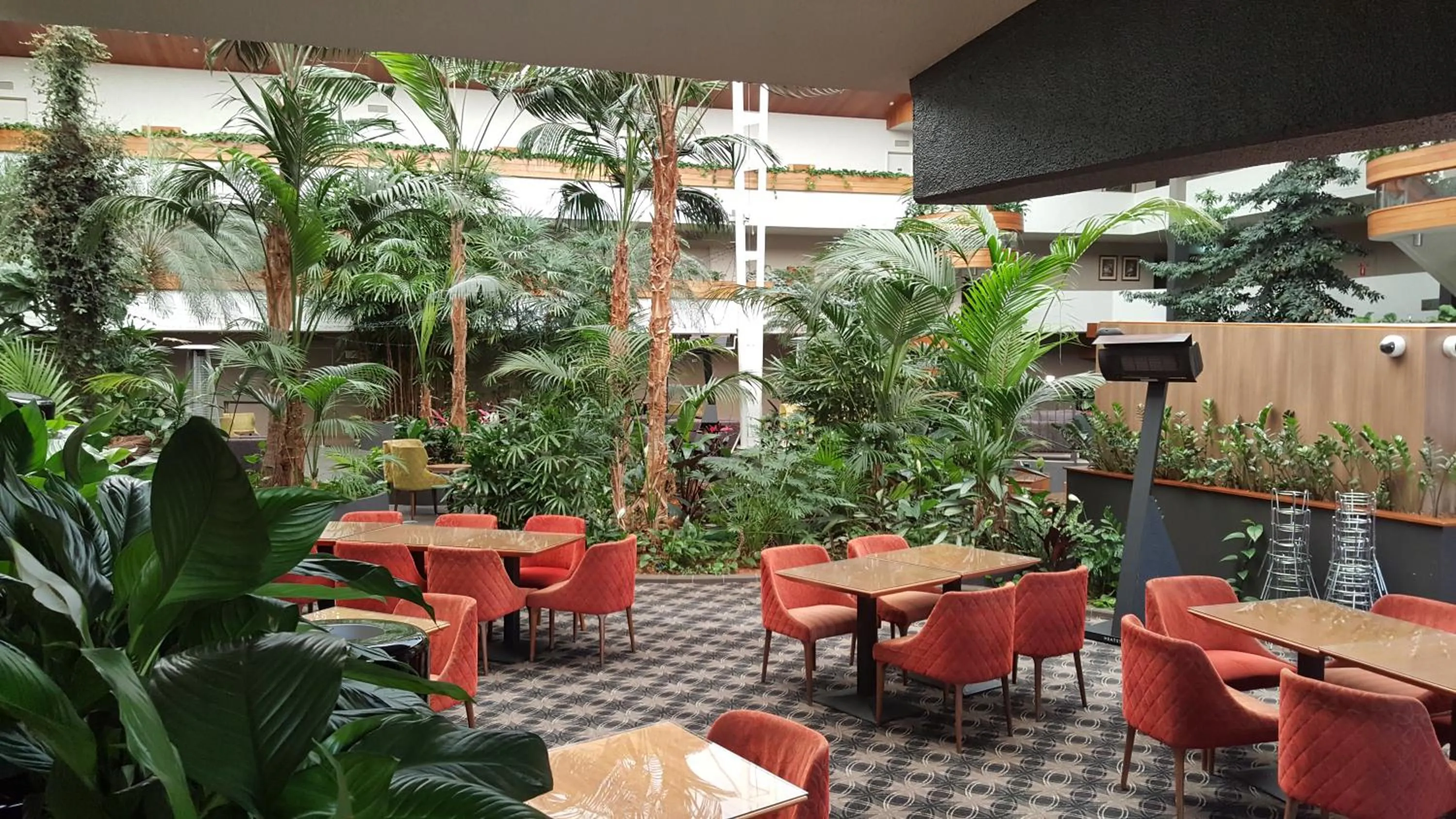 Restaurant/places to eat in Pavilion On Northbourne