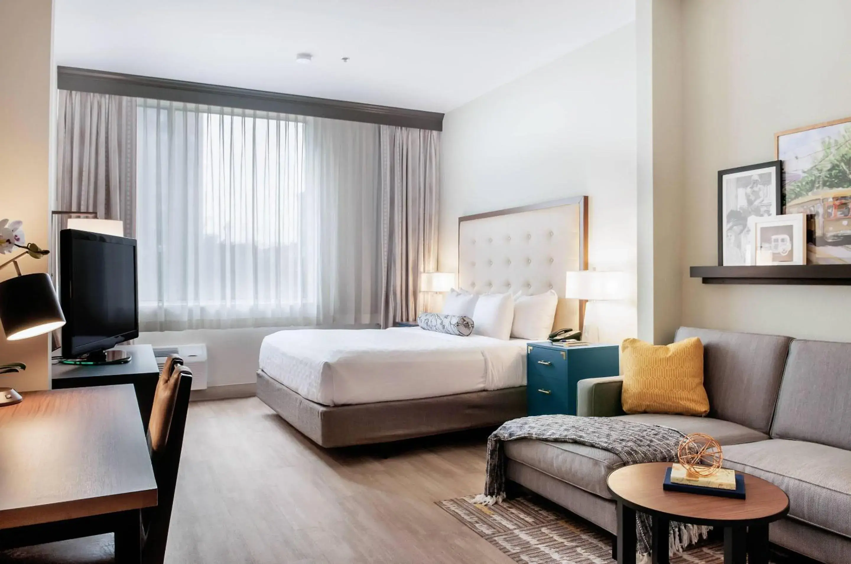 Bedroom, Bed in St Charles Coach House, an Ascend Collection Hotel Bedroom, Bed in St Charles Coach House, an Ascend Collection Hotel