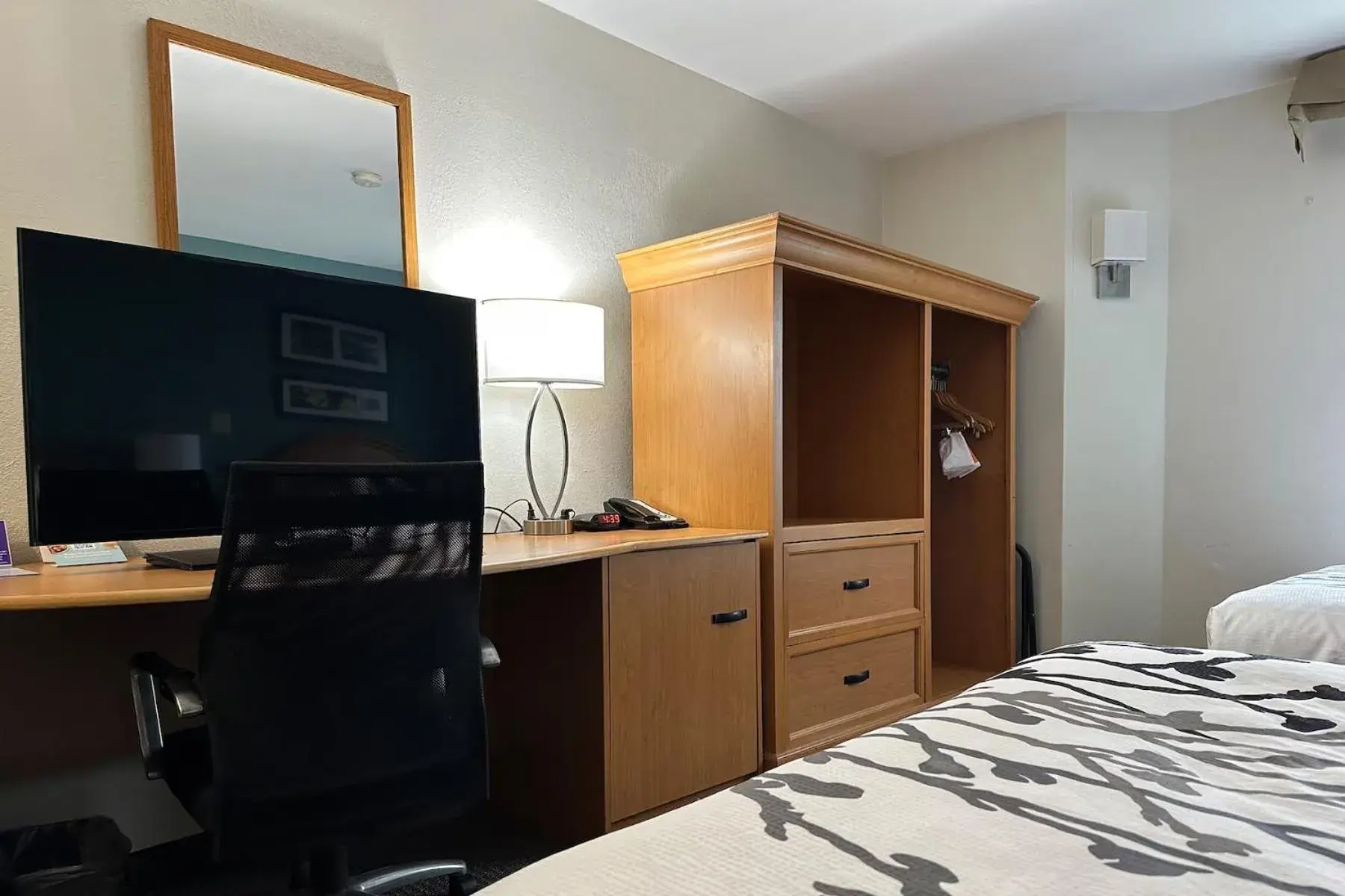 Bed in Baymont by Wyndham Slidell Bed in Baymont by Wyndham Slidell