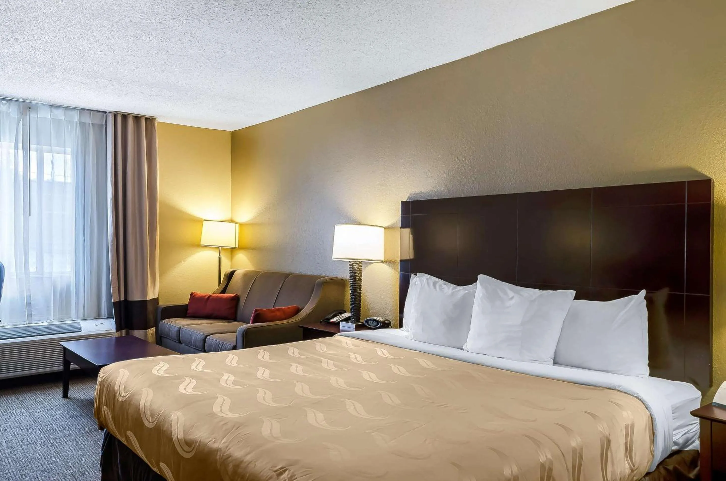 Bedroom, Bed in Quality Inn Ruston