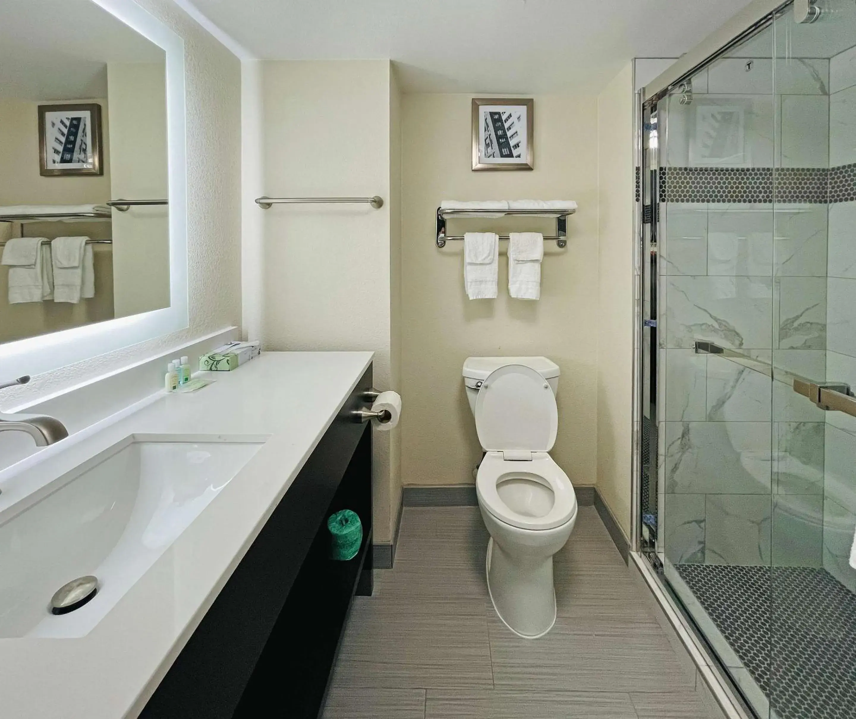 Bedroom in Quality Inn & Suites Lake Charles South Bedroom in Quality Inn & Suites Lake Charles South