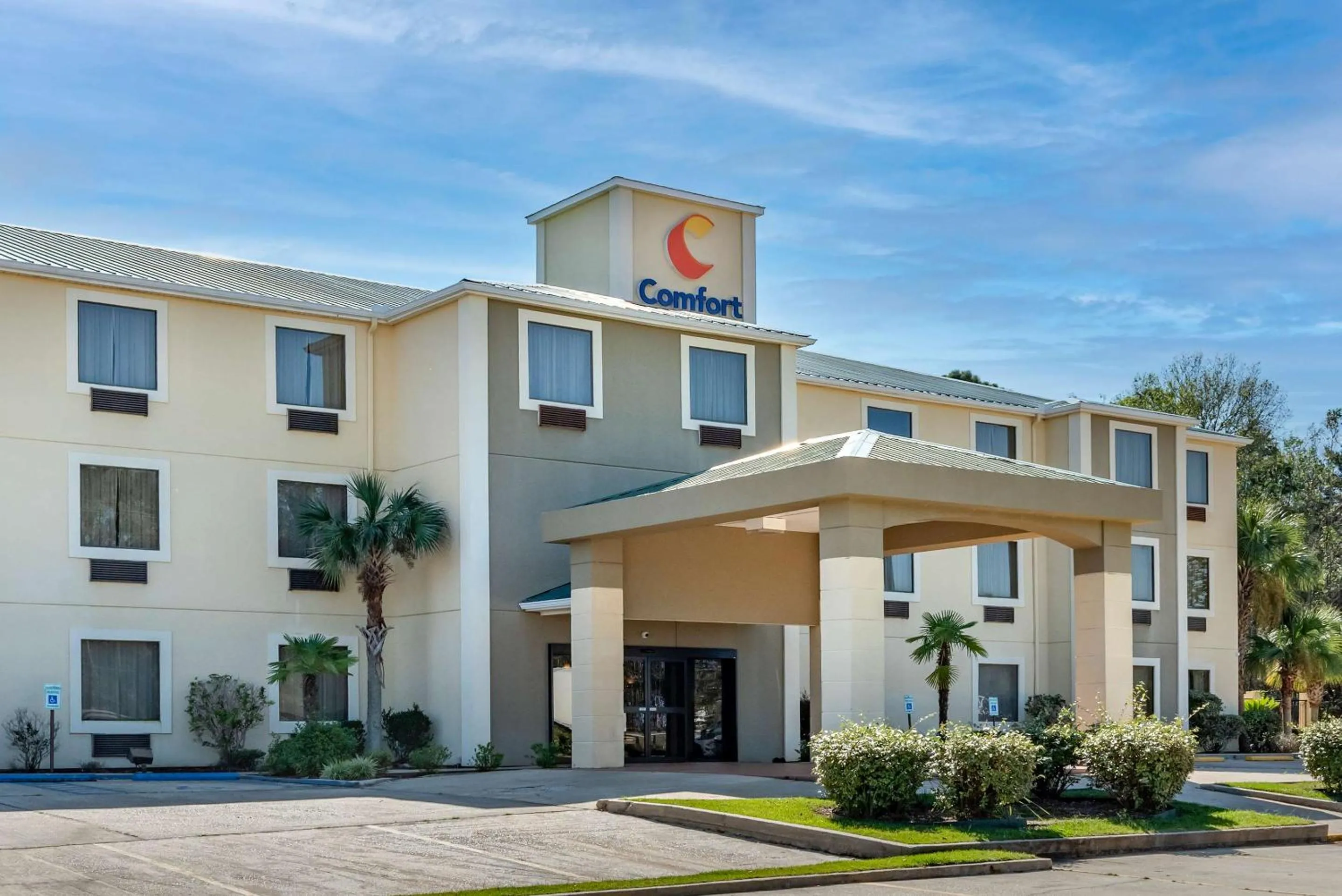 Property building in Comfort Inn Amite