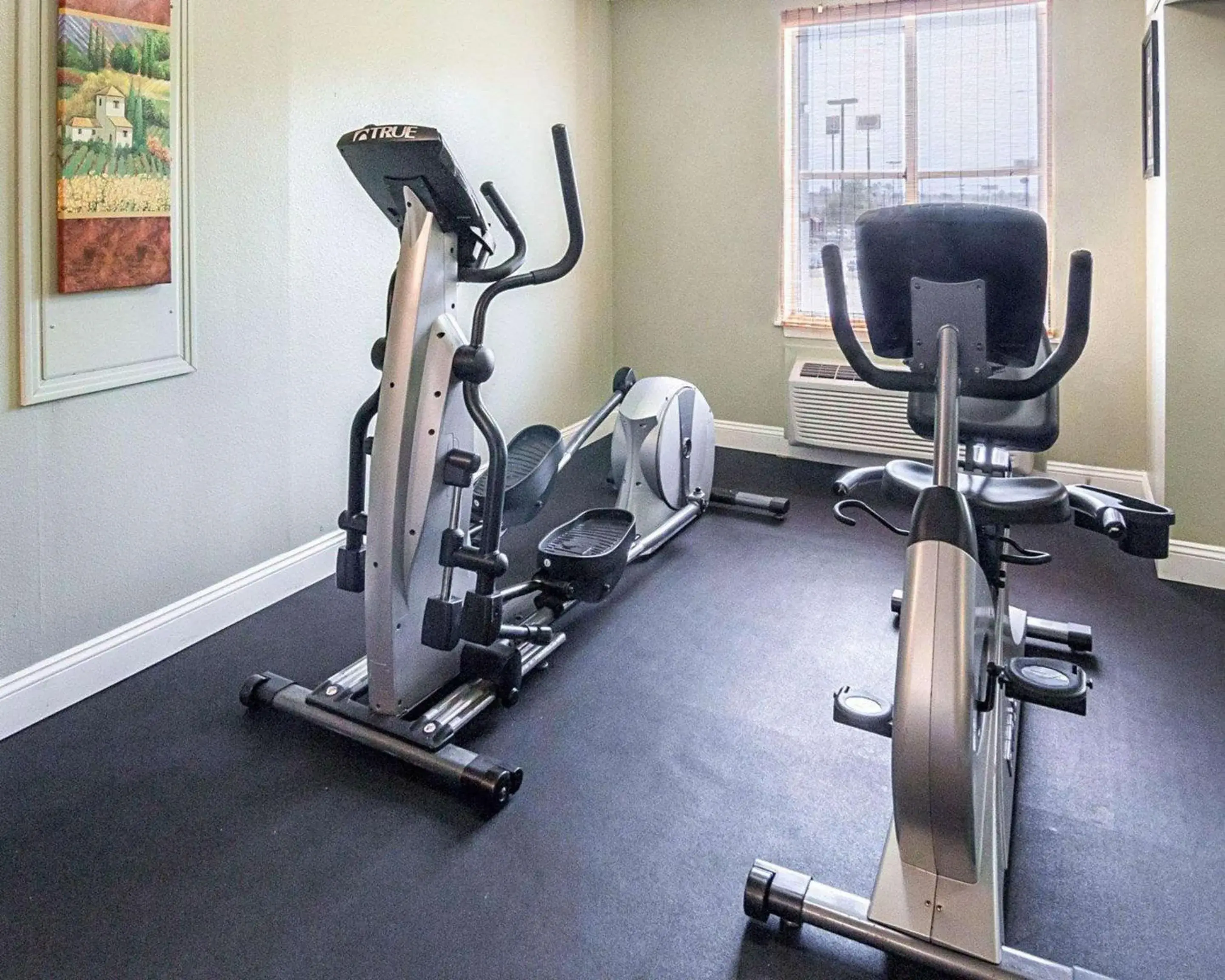 Fitness centre/facilities in Quality Inn & Suites West Monroe Fitness centre/facilities in Quality Inn & Suites West Monroe