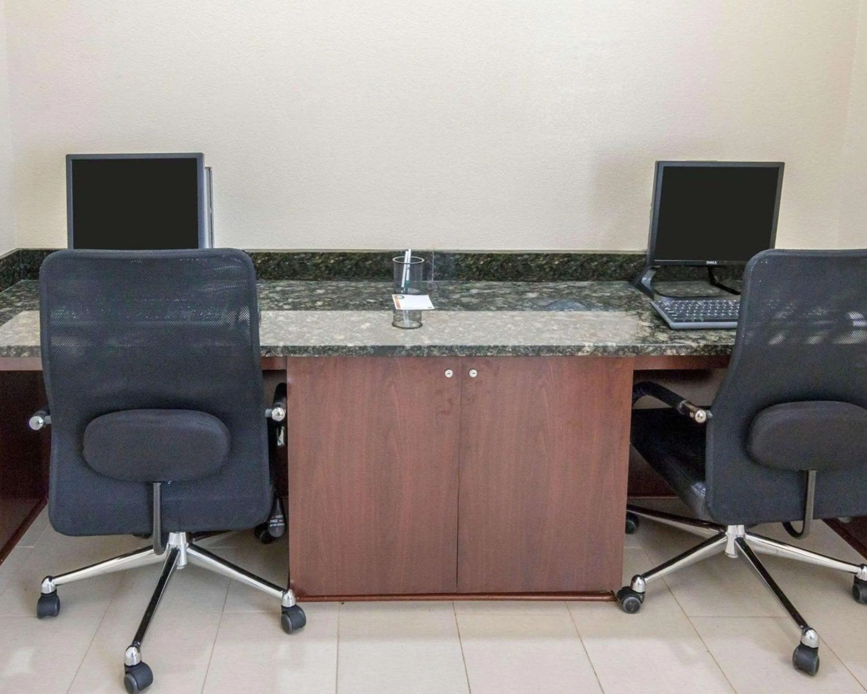 Business facilities in Quality Inn & Suites West Monroe