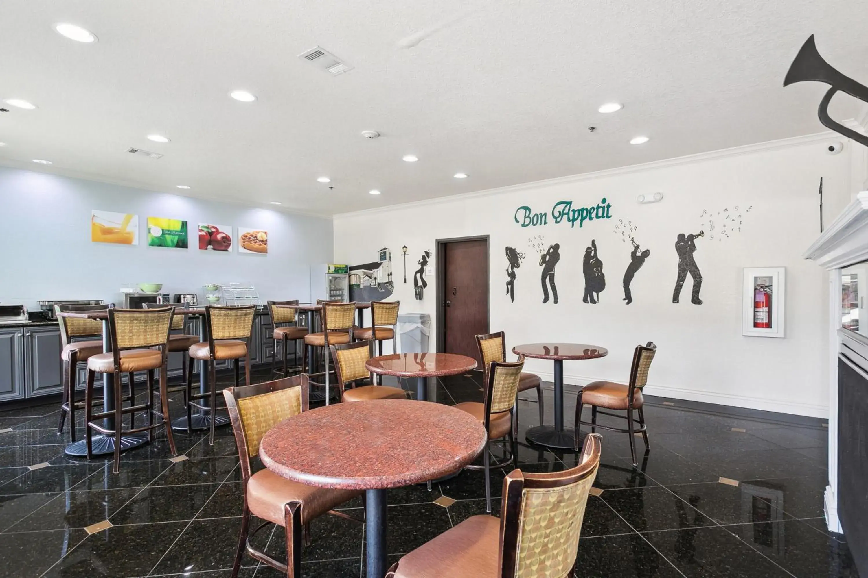 Restaurant/places to eat in Quality Inn & Suites Slidell Restaurant/places to eat in Quality Inn & Suites Slidell