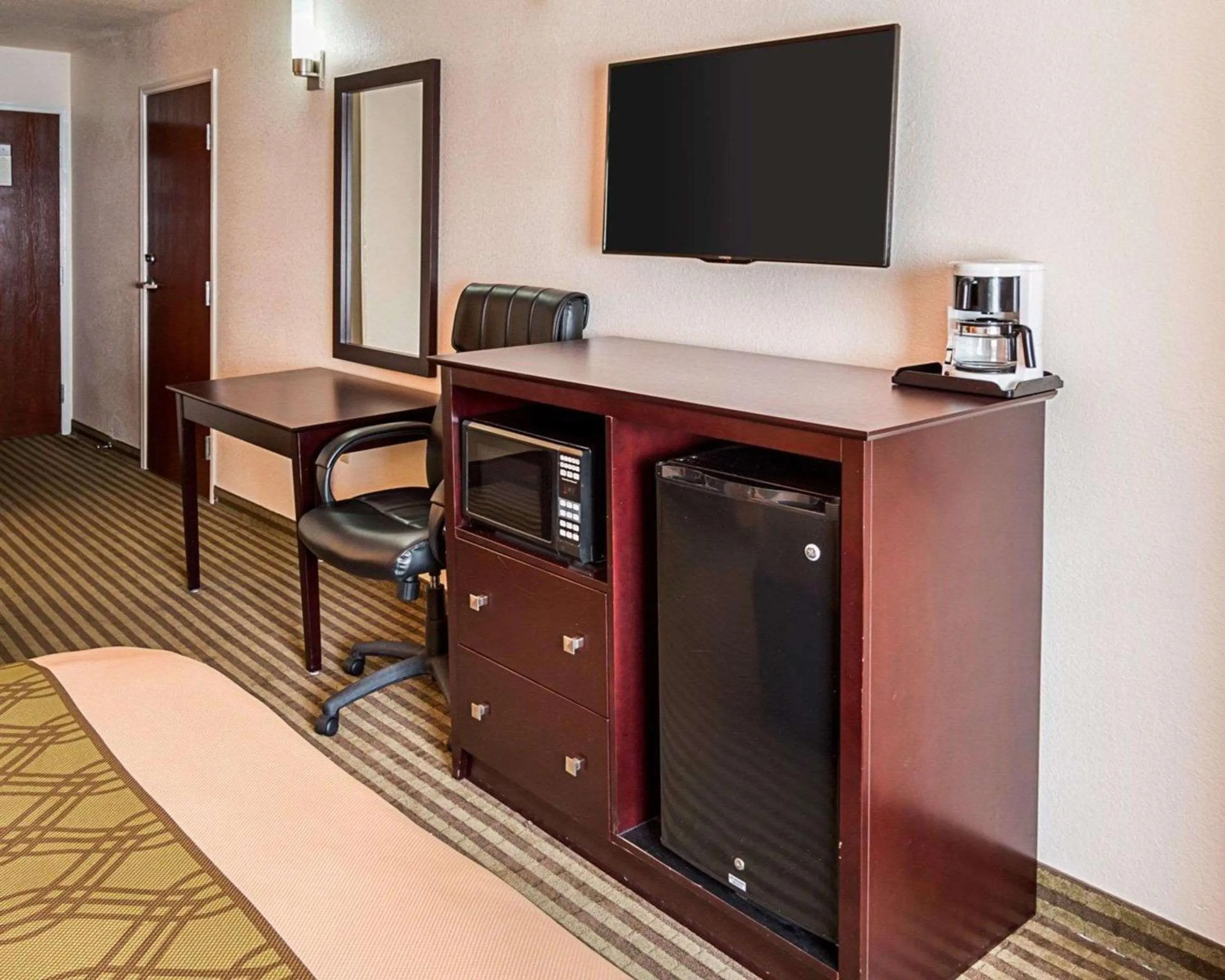 Photo of the whole room in Econo Lodge Inn & Suites Natchitoches