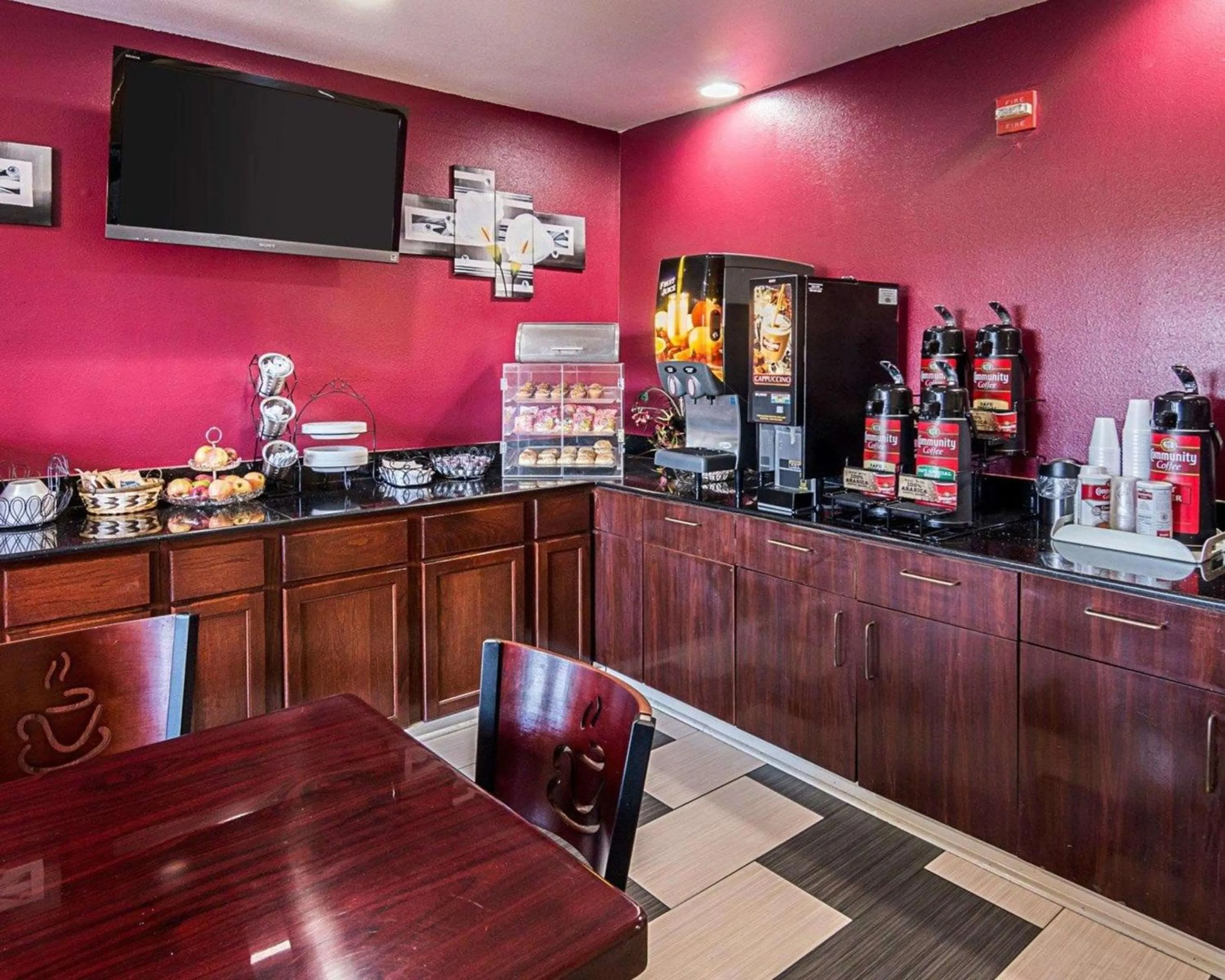 Restaurant/places to eat in Econo Lodge Inn & Suites Natchitoches