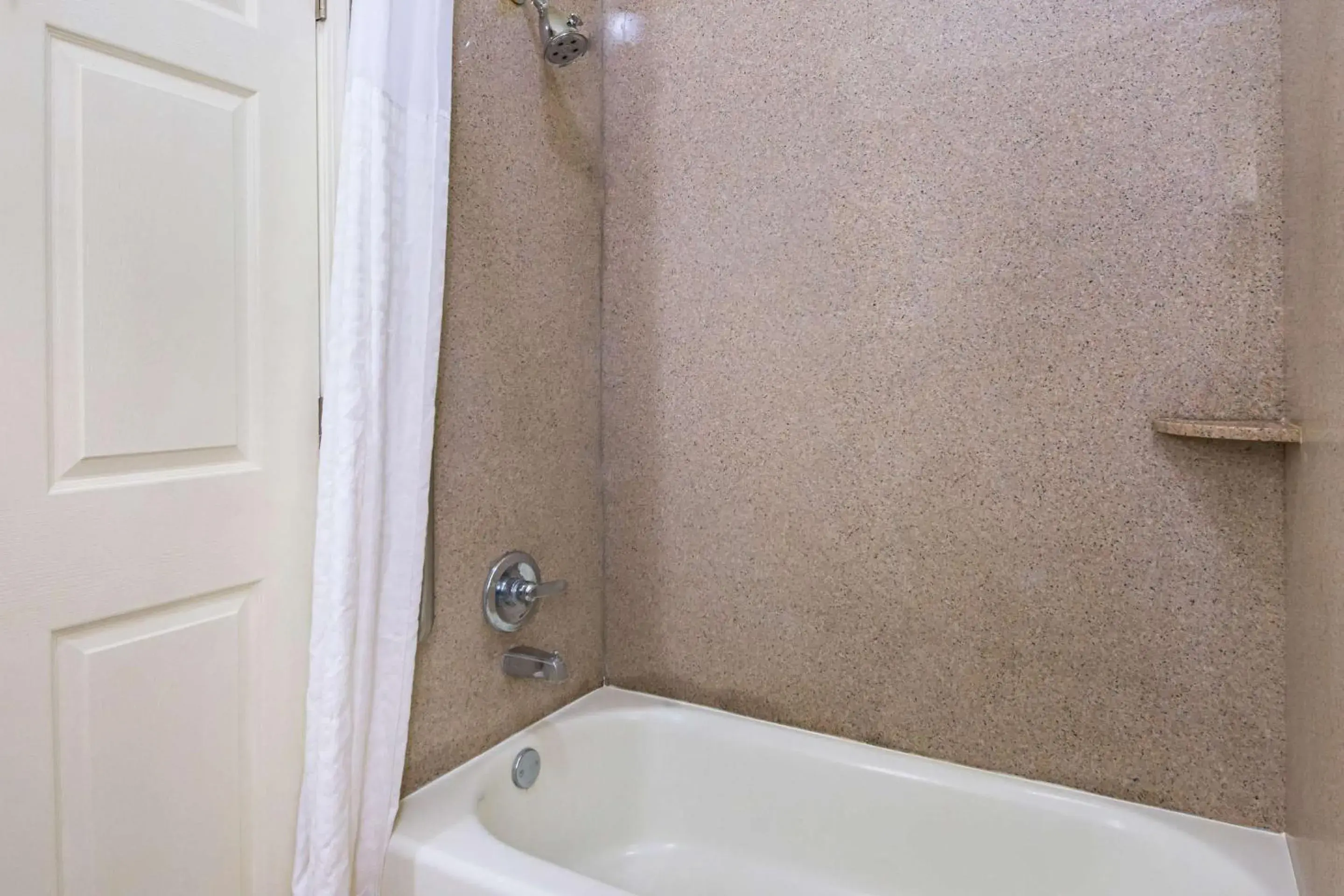 Bedroom in Comfort Suites Lake Charles Bedroom in Comfort Suites Lake Charles