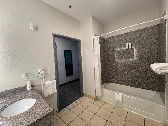 Quality Inn & Suites Houma