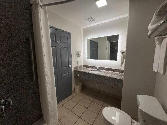 Quality Inn & Suites Houma